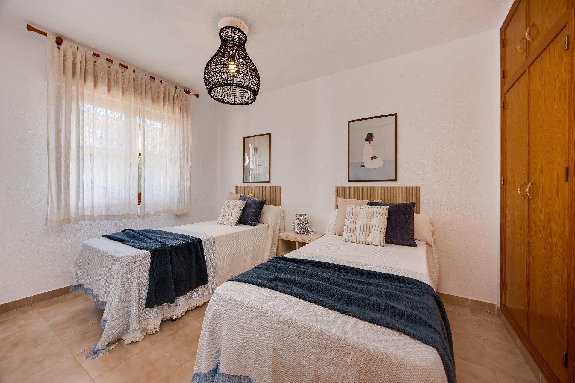 Segunda mano - Bungalow -
Torrevieja - Los Balcones