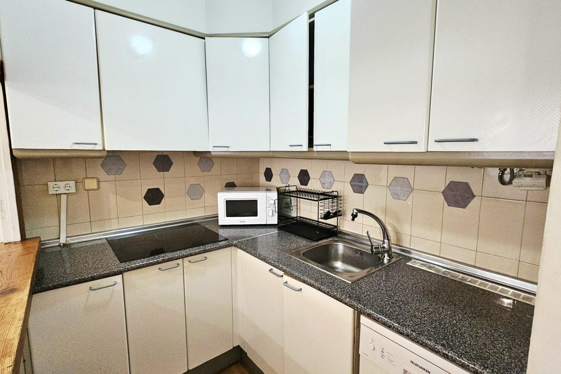 Segunda mano - Bungalow -
Torrevieja - Nueva Torrevieja
