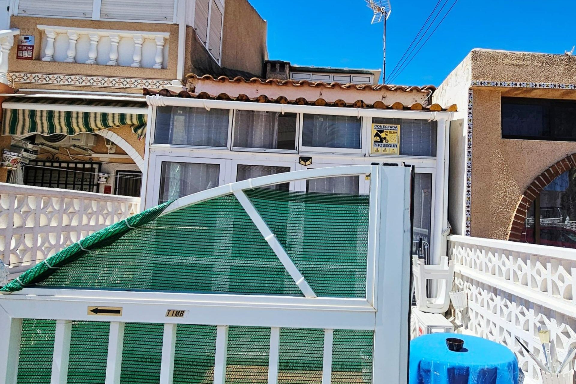 Segunda mano - Bungalow -
Torrevieja - Nueva Torrevieja