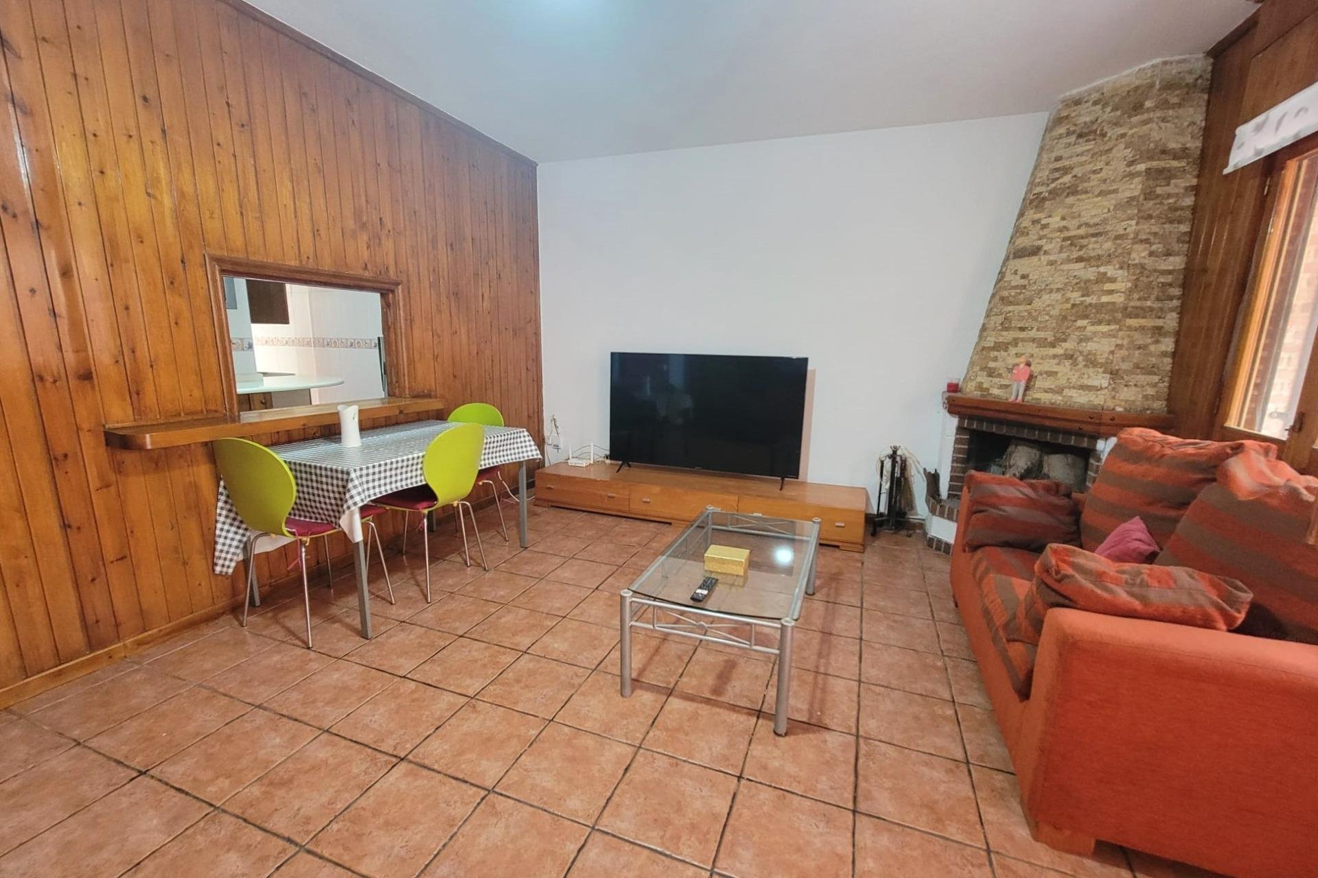 Segunda mano - Bungalow -
Torrevieja - Playa de los Locos