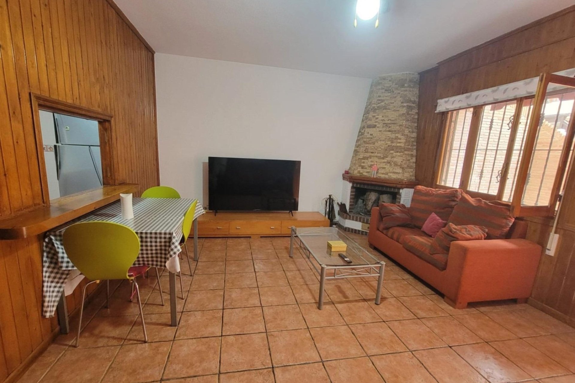Segunda mano - Bungalow -
Torrevieja - Playa de los Locos