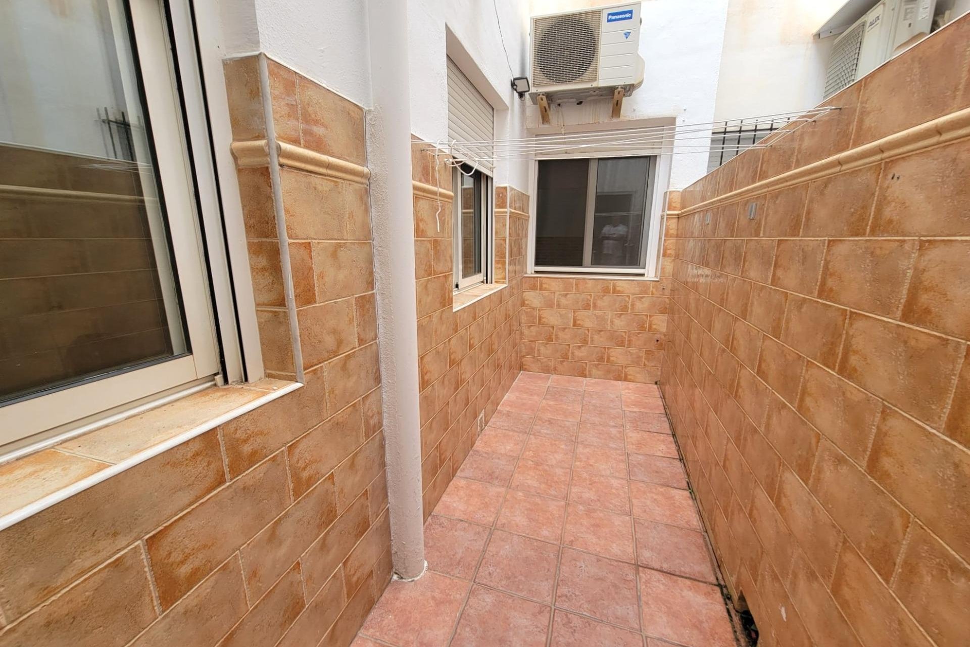 Segunda mano - Bungalow -
Torrevieja - Playa de los Locos