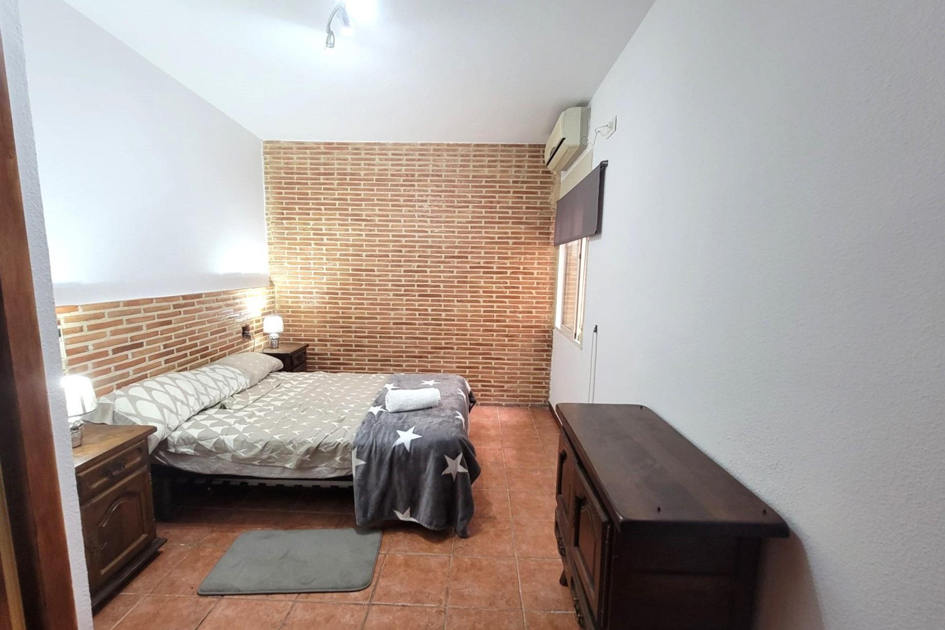 Segunda mano - Bungalow -
Torrevieja - Playa de los Locos