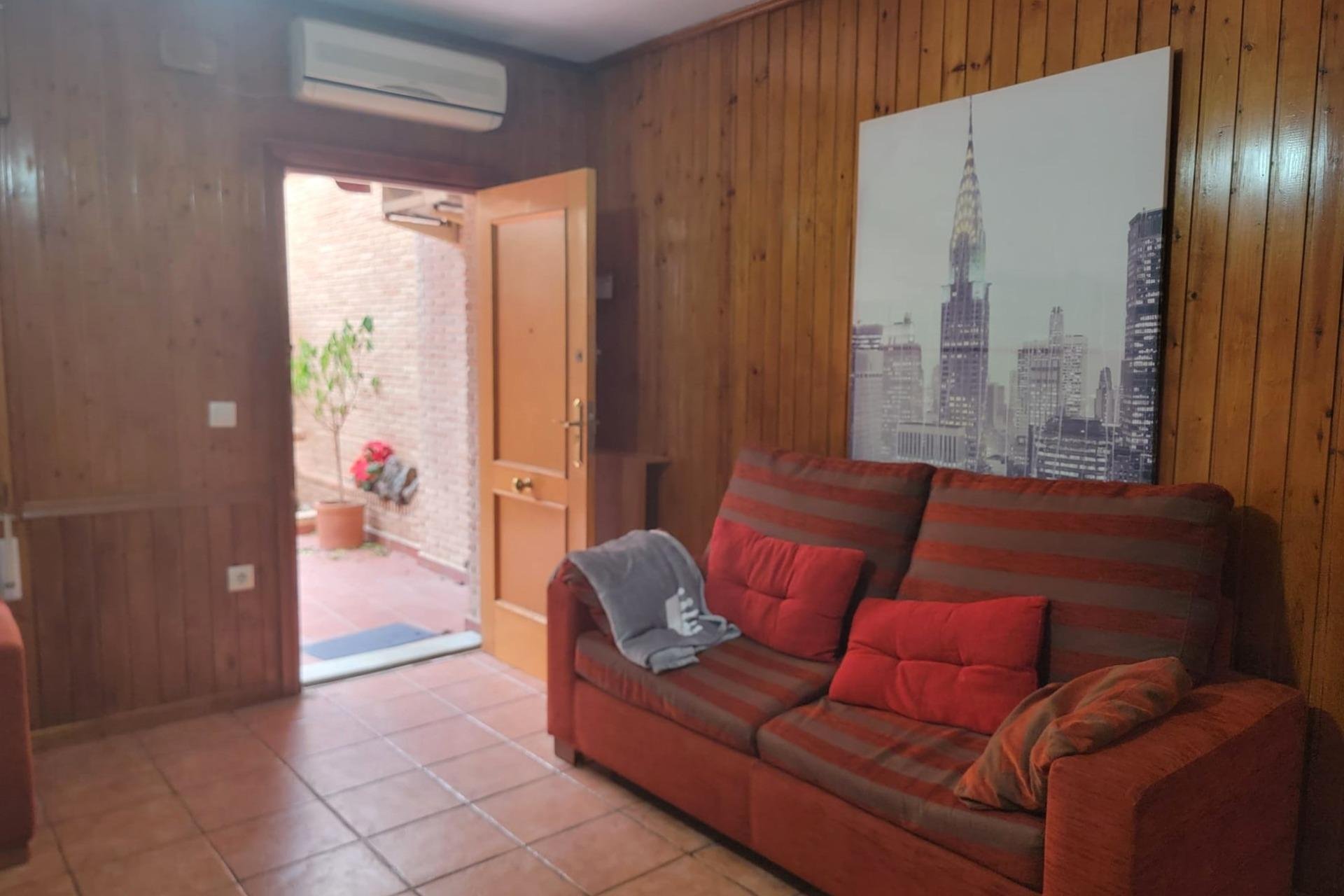 Segunda mano - Bungalow -
Torrevieja - Playa de los Locos