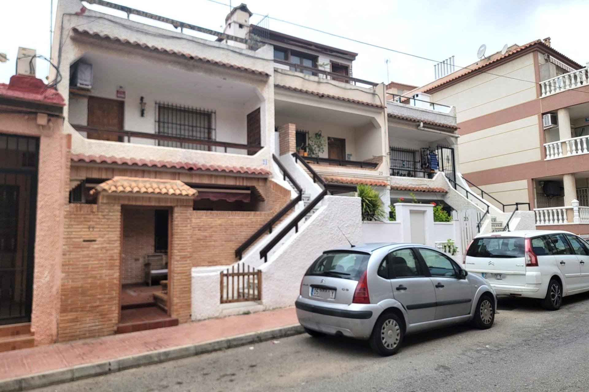 Segunda mano - Bungalow -
Torrevieja - Playa de los Locos