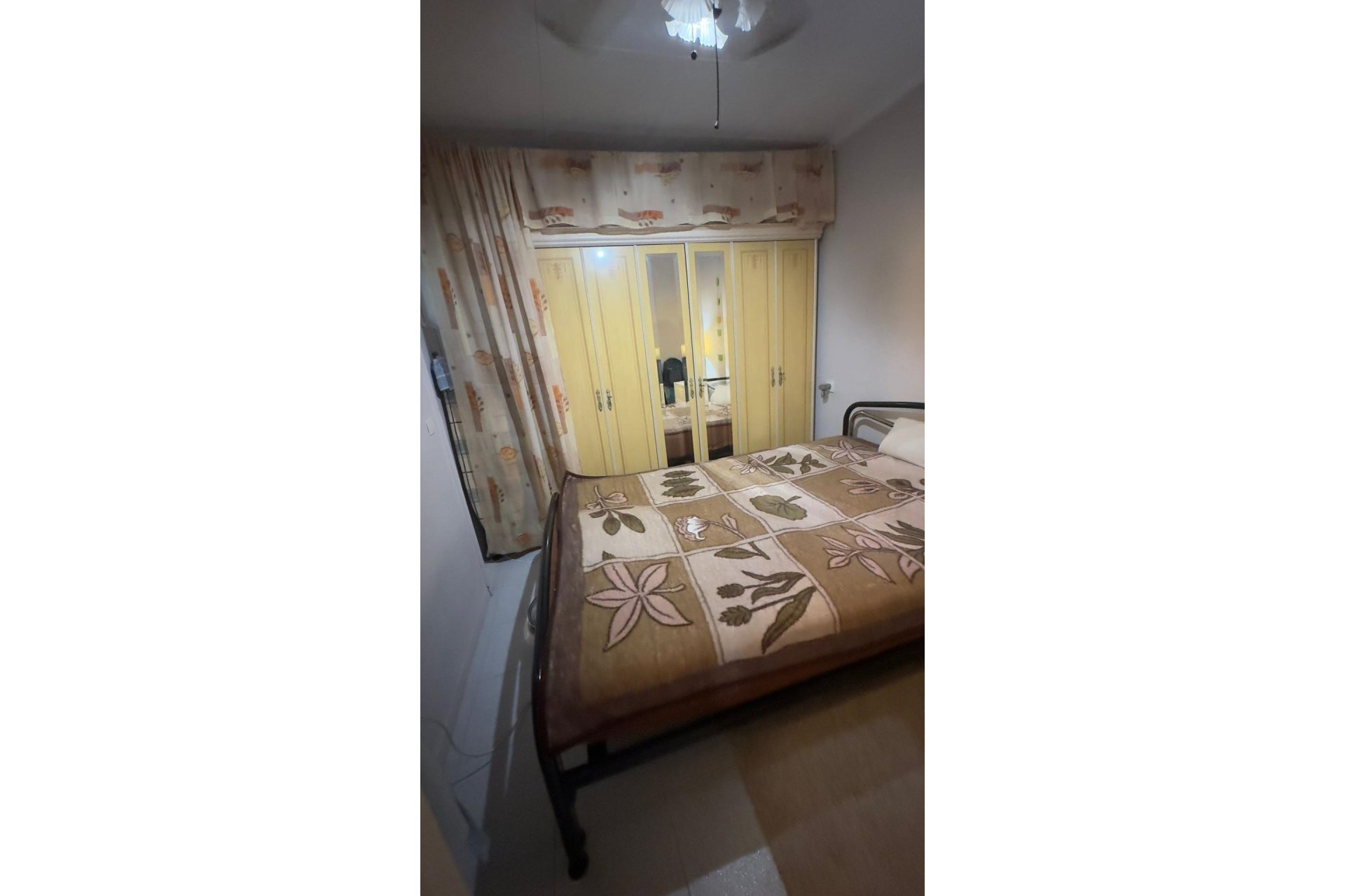 Segunda mano - Bungalow -
Torrevieja - San Luis