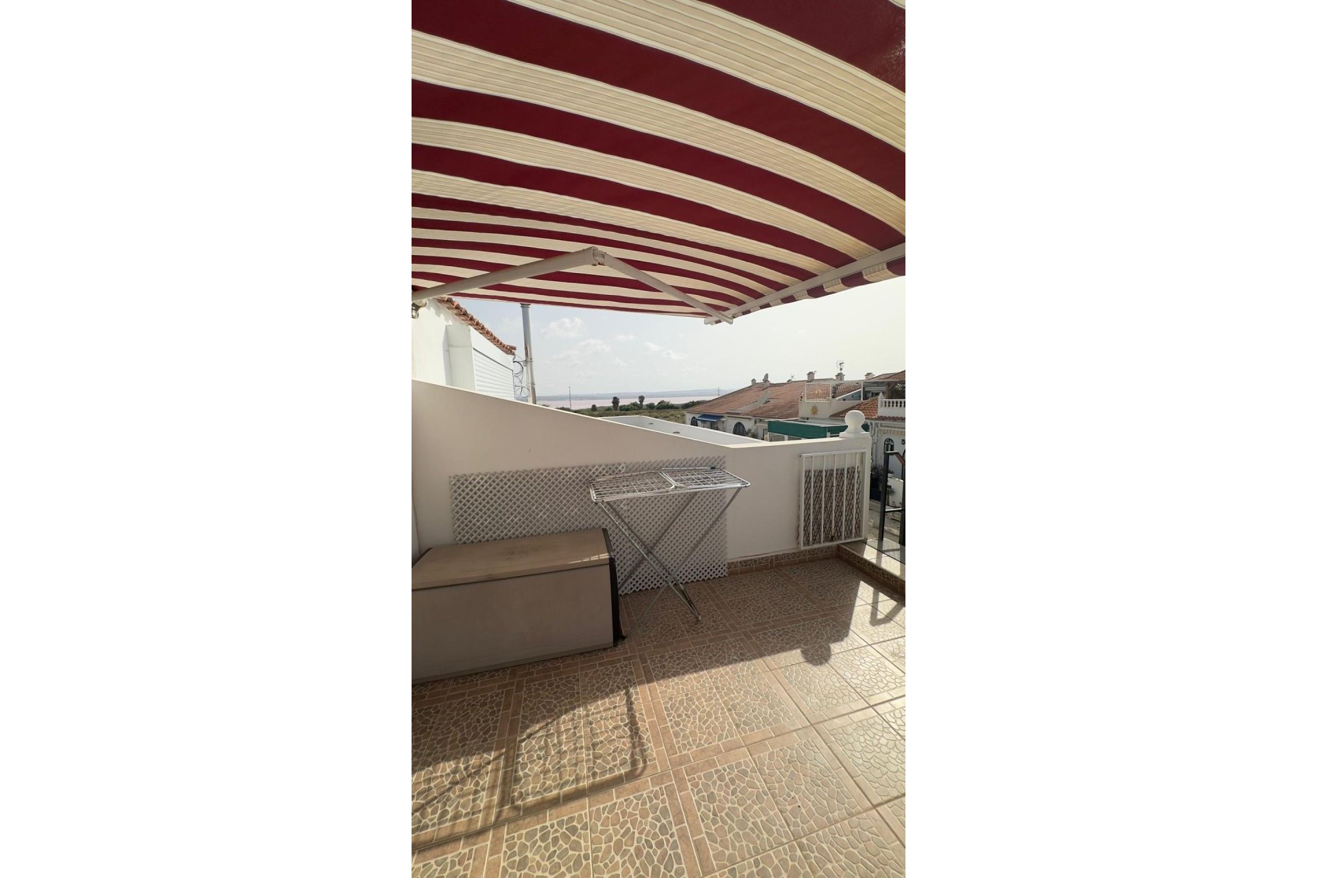 Segunda mano - Bungalow -
Torrevieja - San Luis