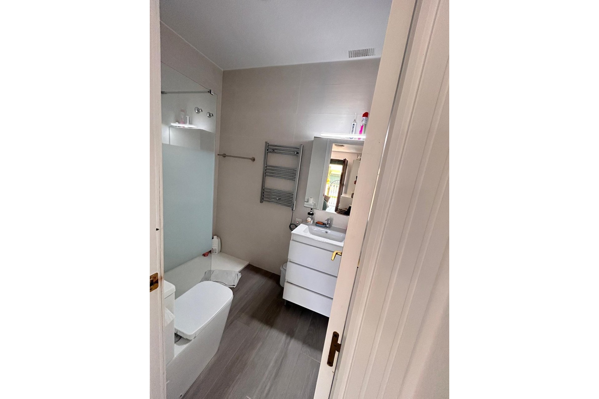 Segunda mano - Bungalow -
Torrevieja - Torre La Mata