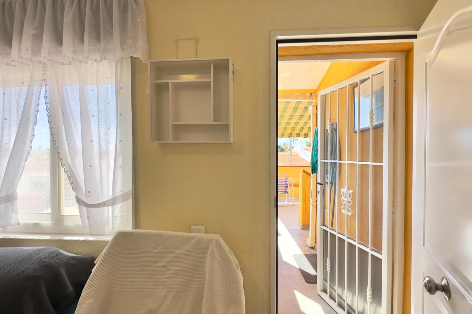 Segunda mano - Bungalow -
Torrevieja - Torretas
