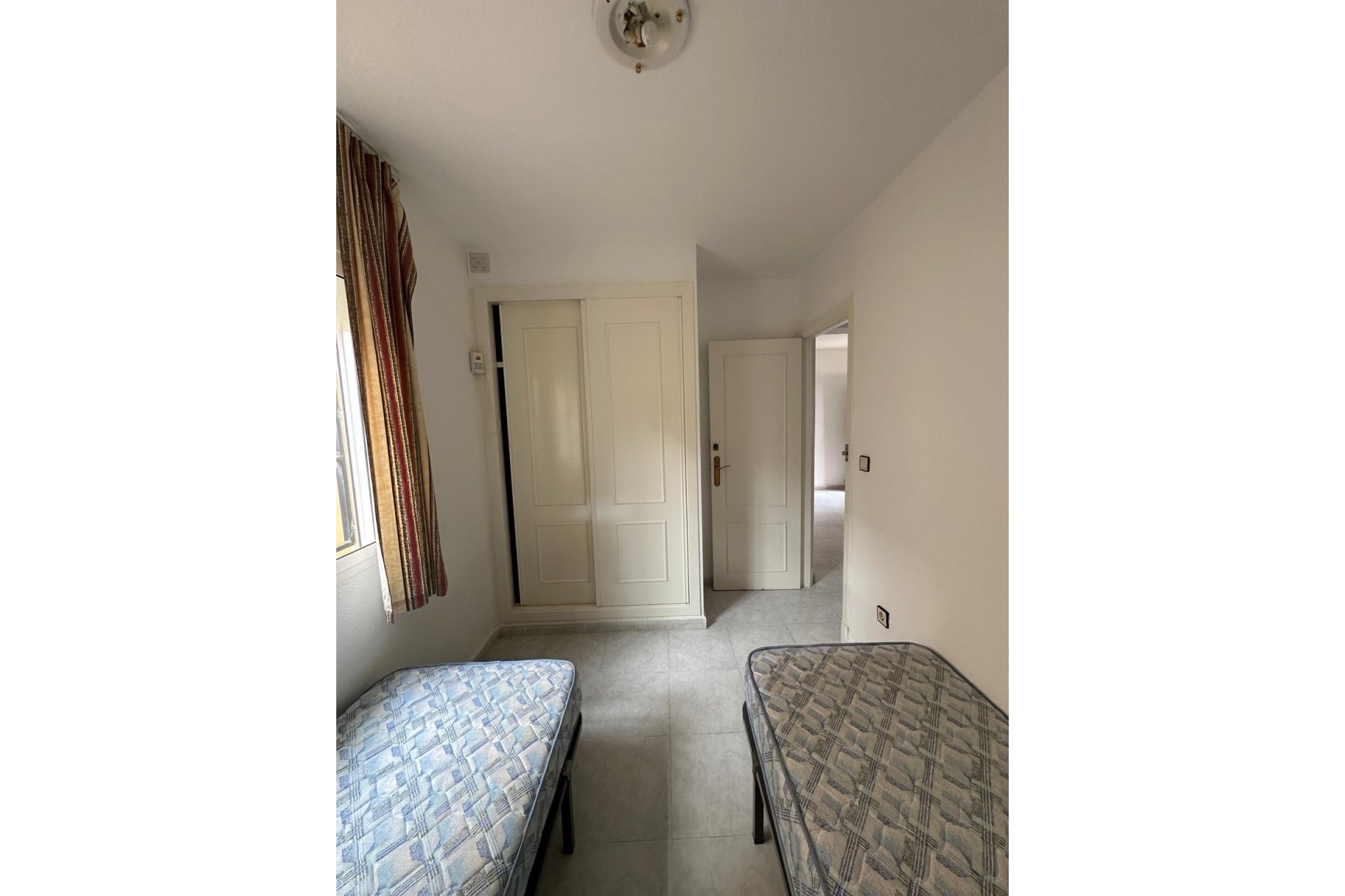 Segunda mano - Bungalow -
Torrevieja