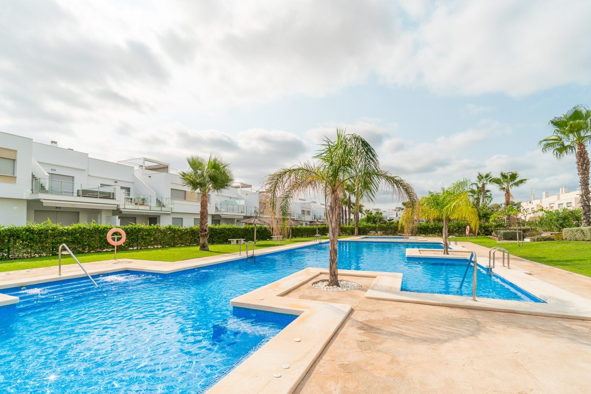 Segunda mano - Bungalow -
Vistabella Golf Entre Naranjos - Inland