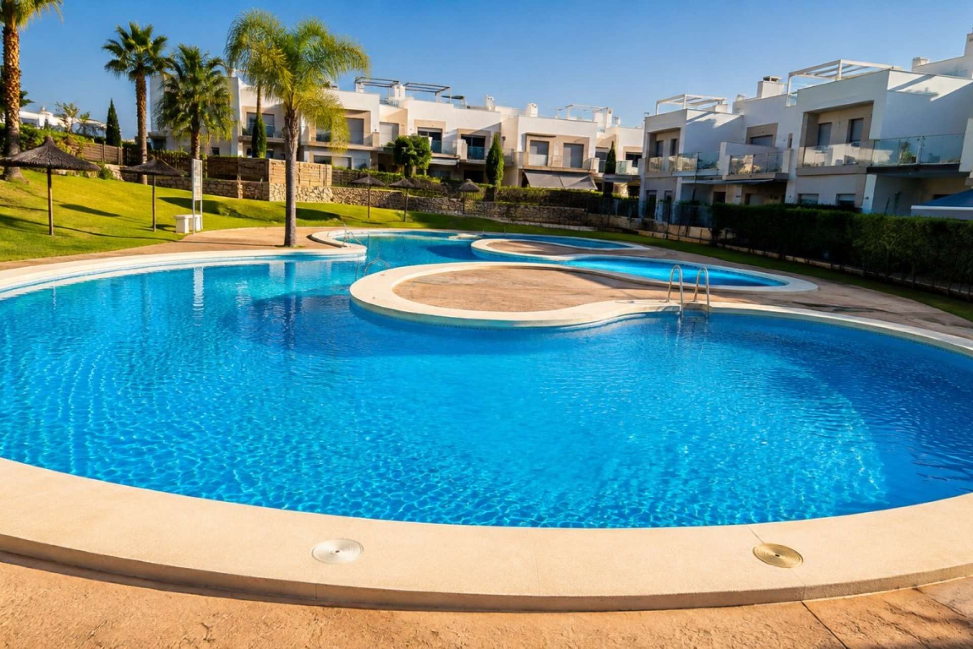 Segunda mano - Bungalow -
Vistabella Golf Entre Naranjos - Inland