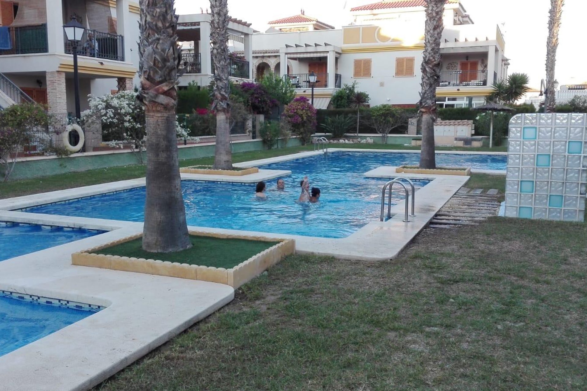 Segunda mano - Duplex -
Daya Vieja