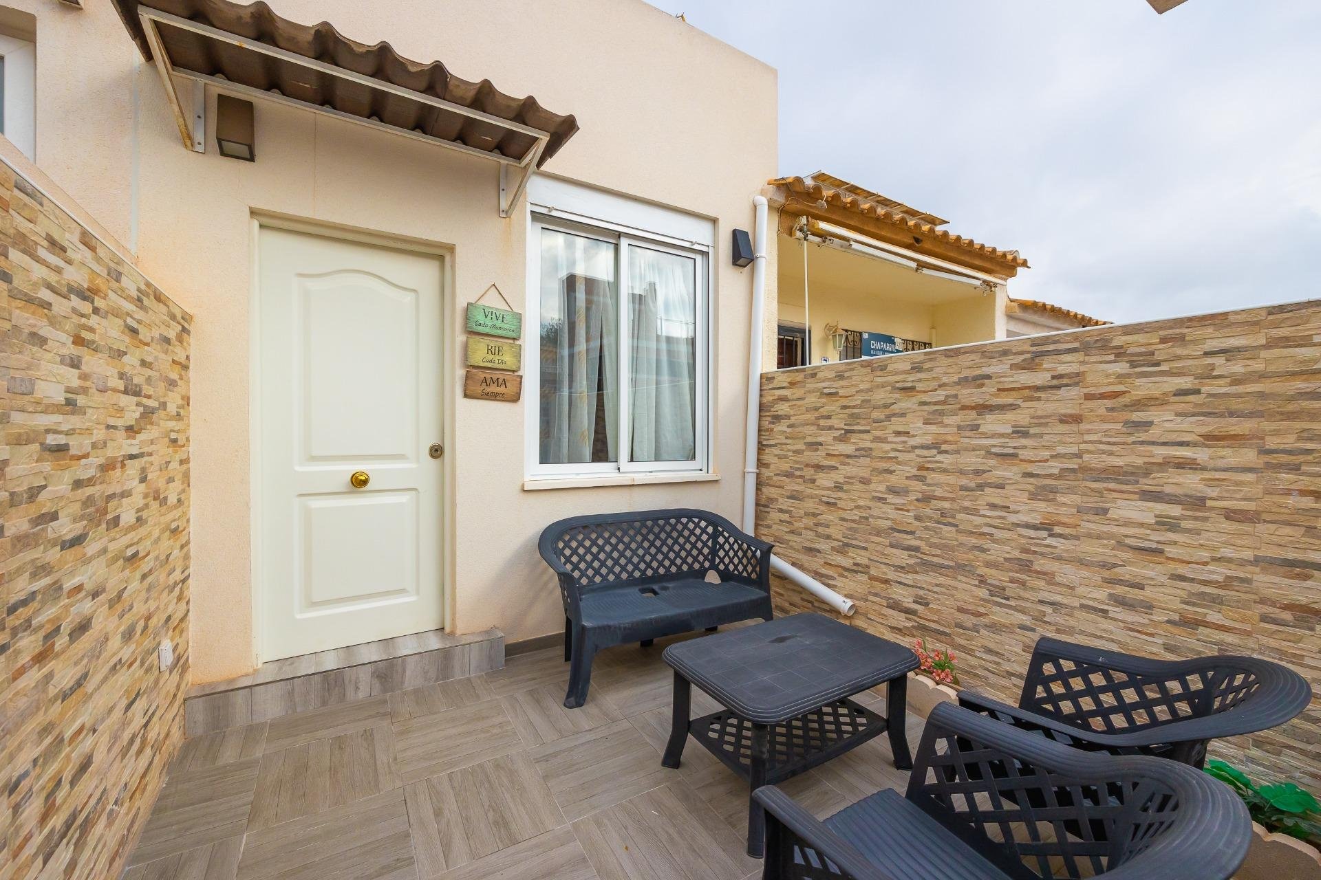 Segunda mano - Duplex -
Orihuela Costa - Las Filipinas