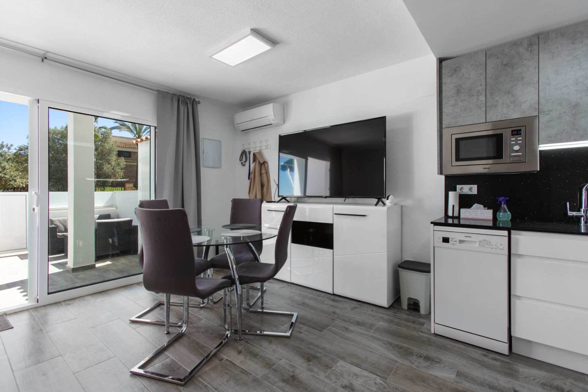 Segunda mano - Duplex -
Torrevieja - Costa Blanca