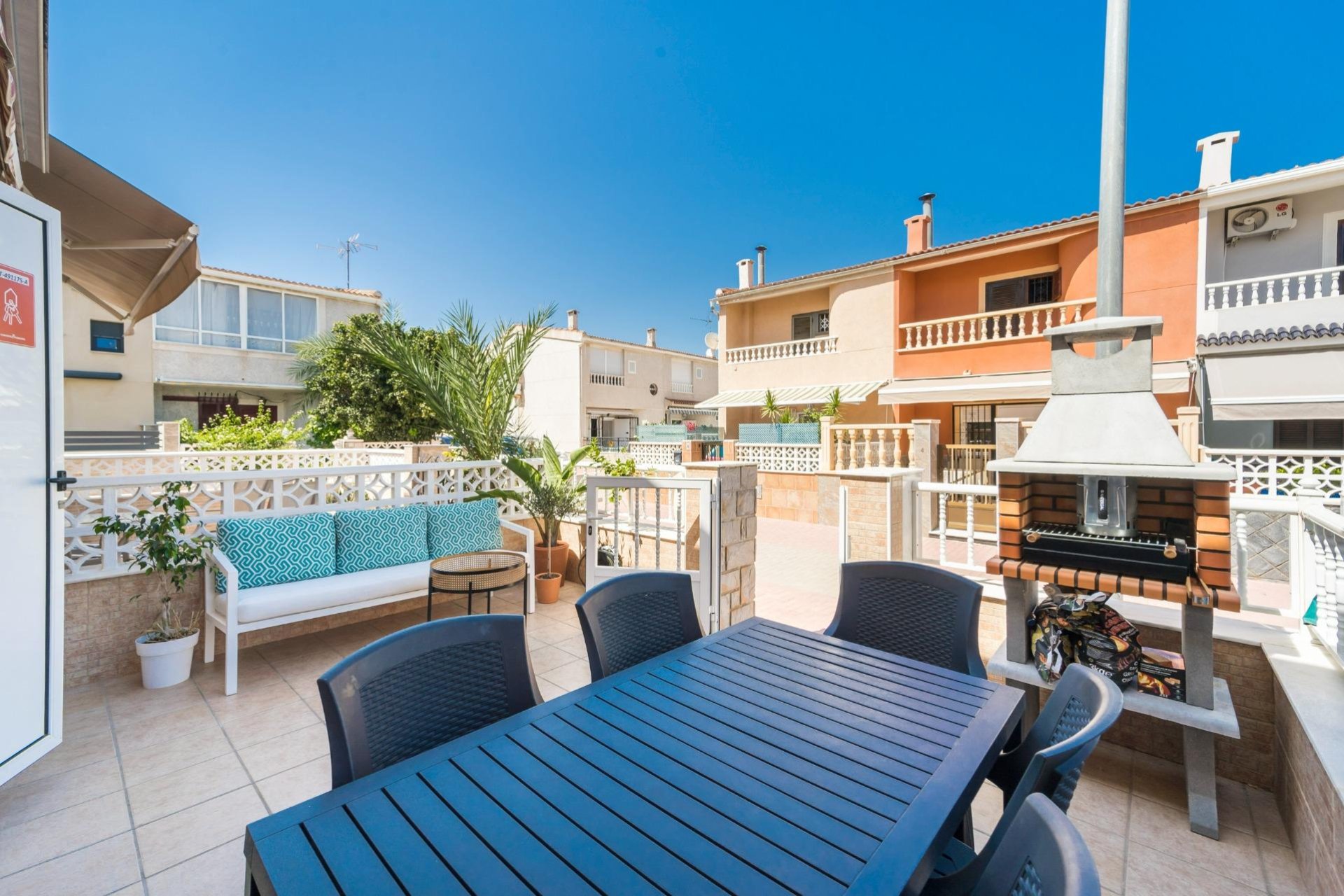 Segunda mano - Duplex -
Torrevieja - Playa De Los Naufragos