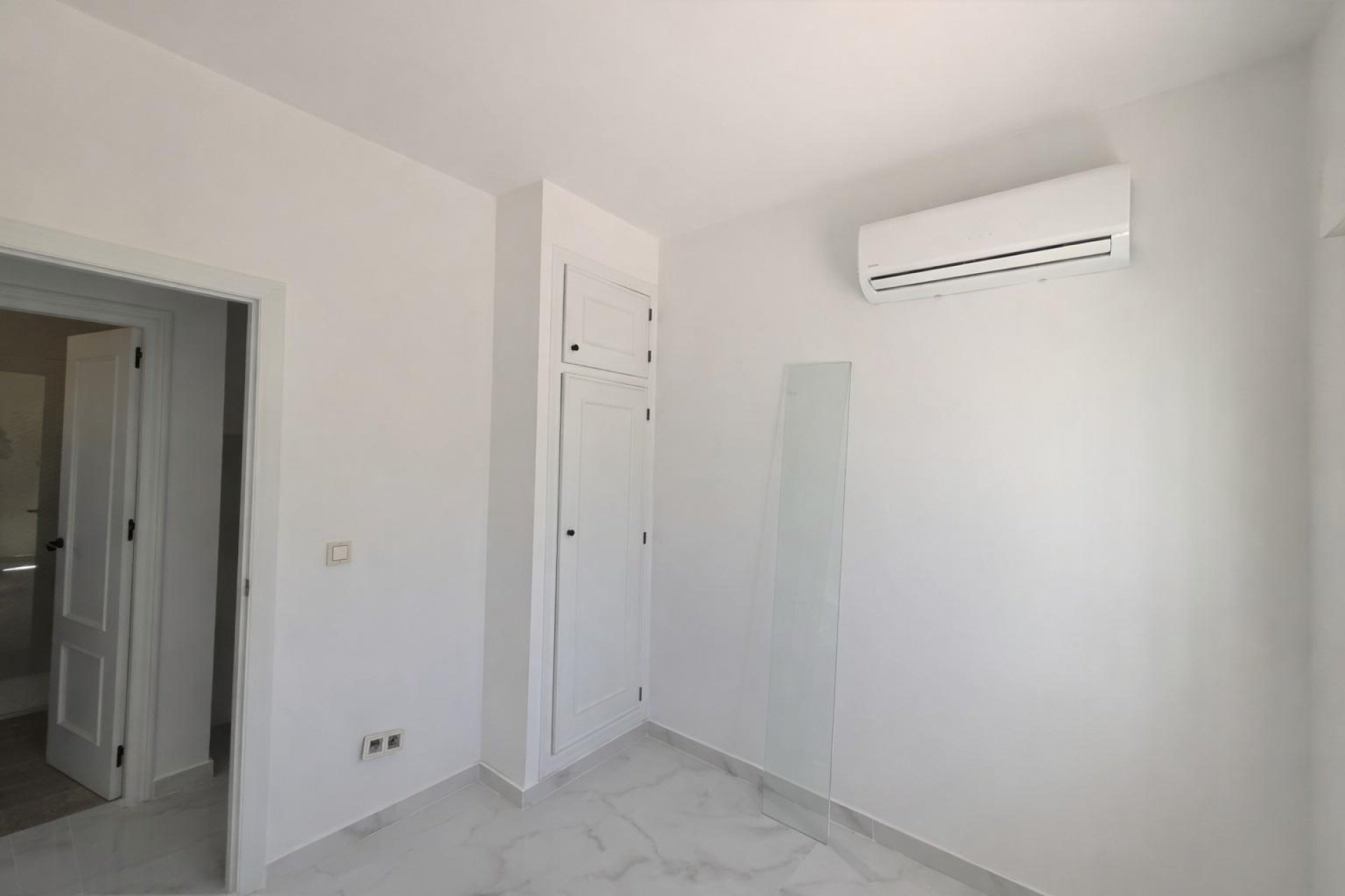 Segunda mano - Duplex -
Torrevieja - Torretas