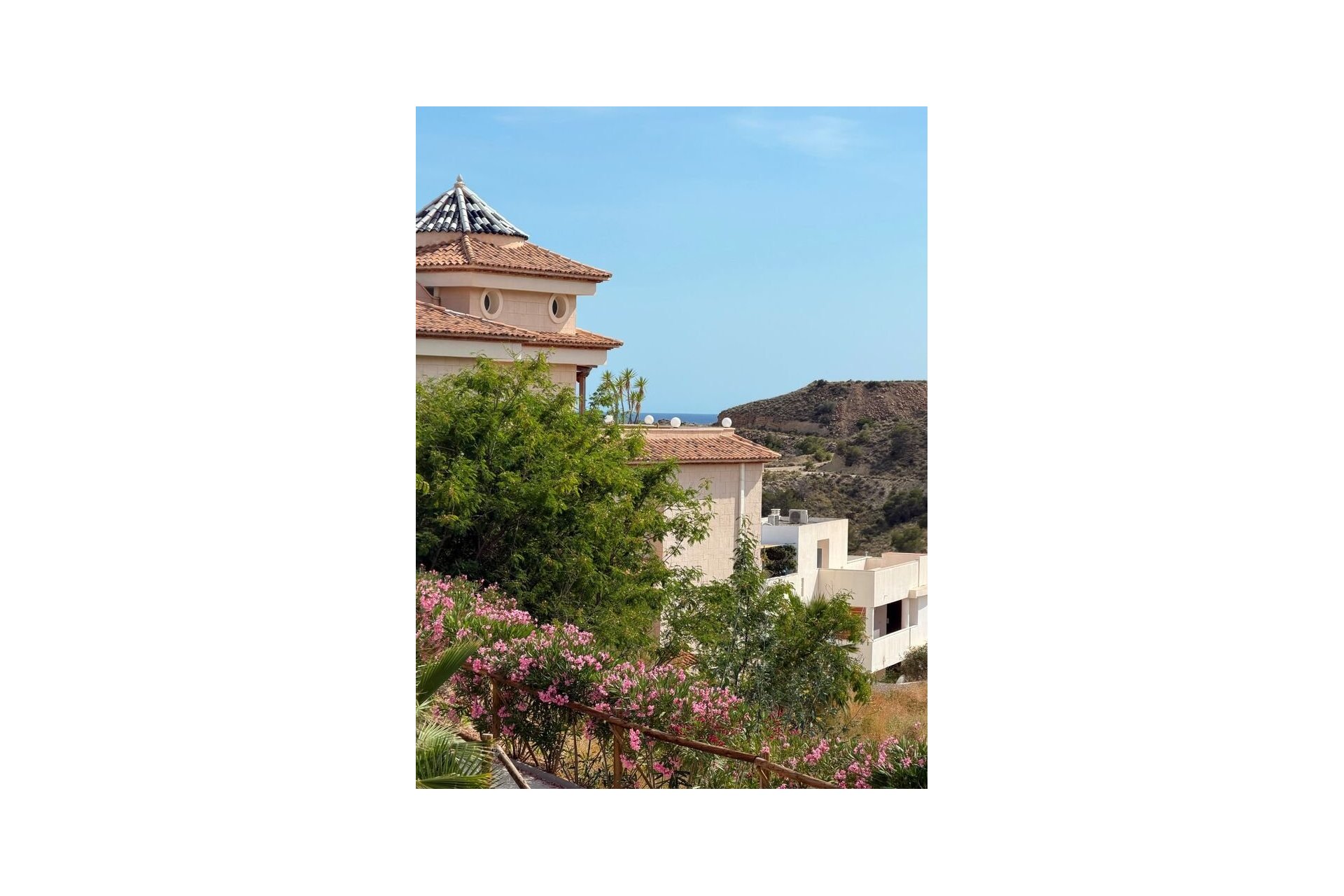 Segunda mano - Duplex -
Villajoyosa - Montiboli