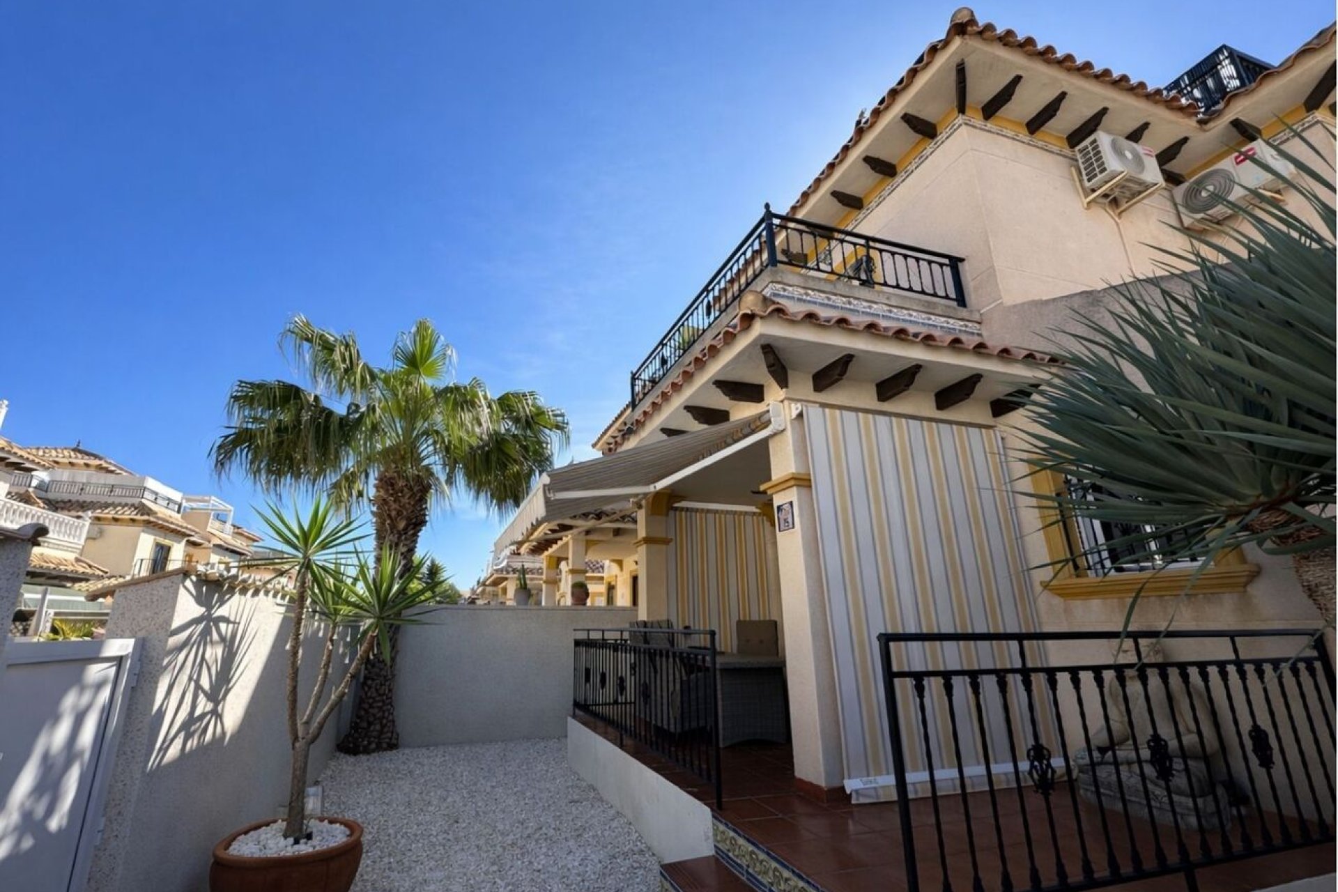Segunda mano - Quad House -
La Zenia - Costa Blanca