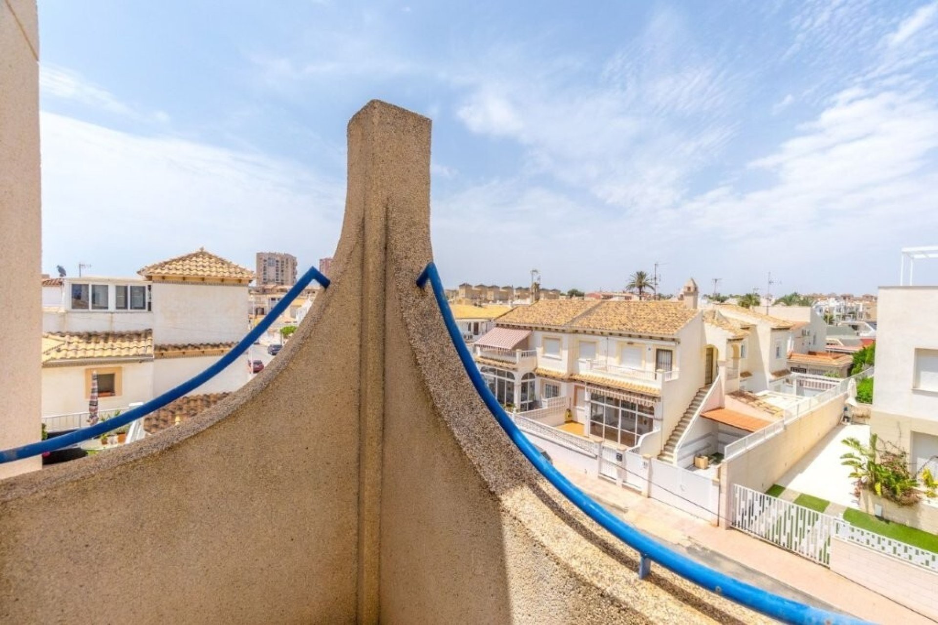 Segunda mano - Quad House -
Torrevieja - La Rosaleda