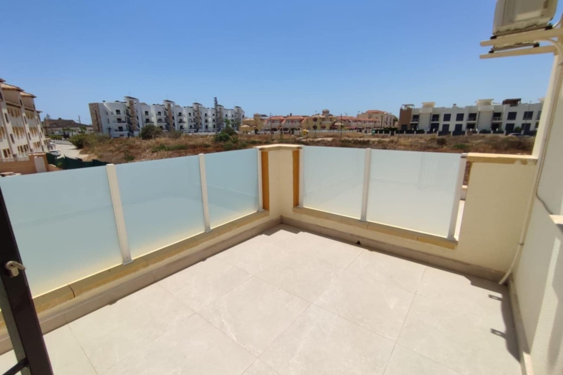 Segunda mano - Quad Villa -
Playa Flamenca - Costa Blanca