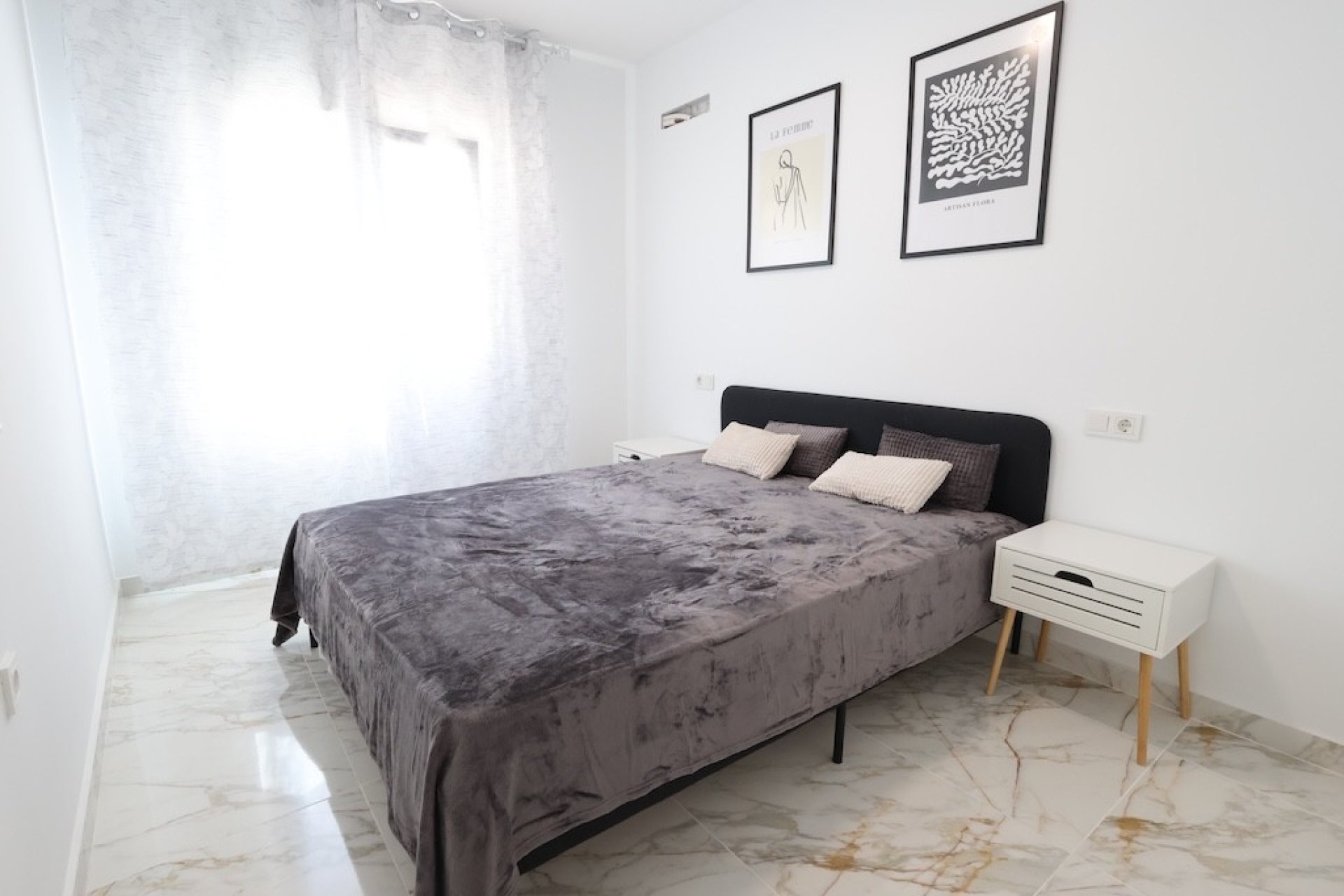 Segunda mano - Semi Detached -
El Chaparral - Inland