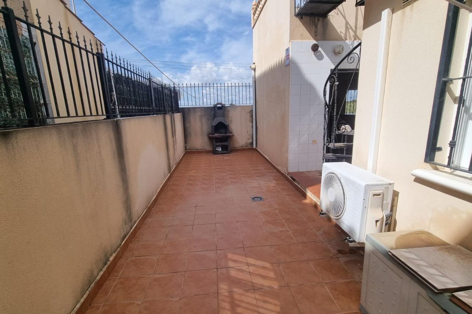 Segunda mano - Semi Detached -
Guardamar del Segura - Urbanizaciones