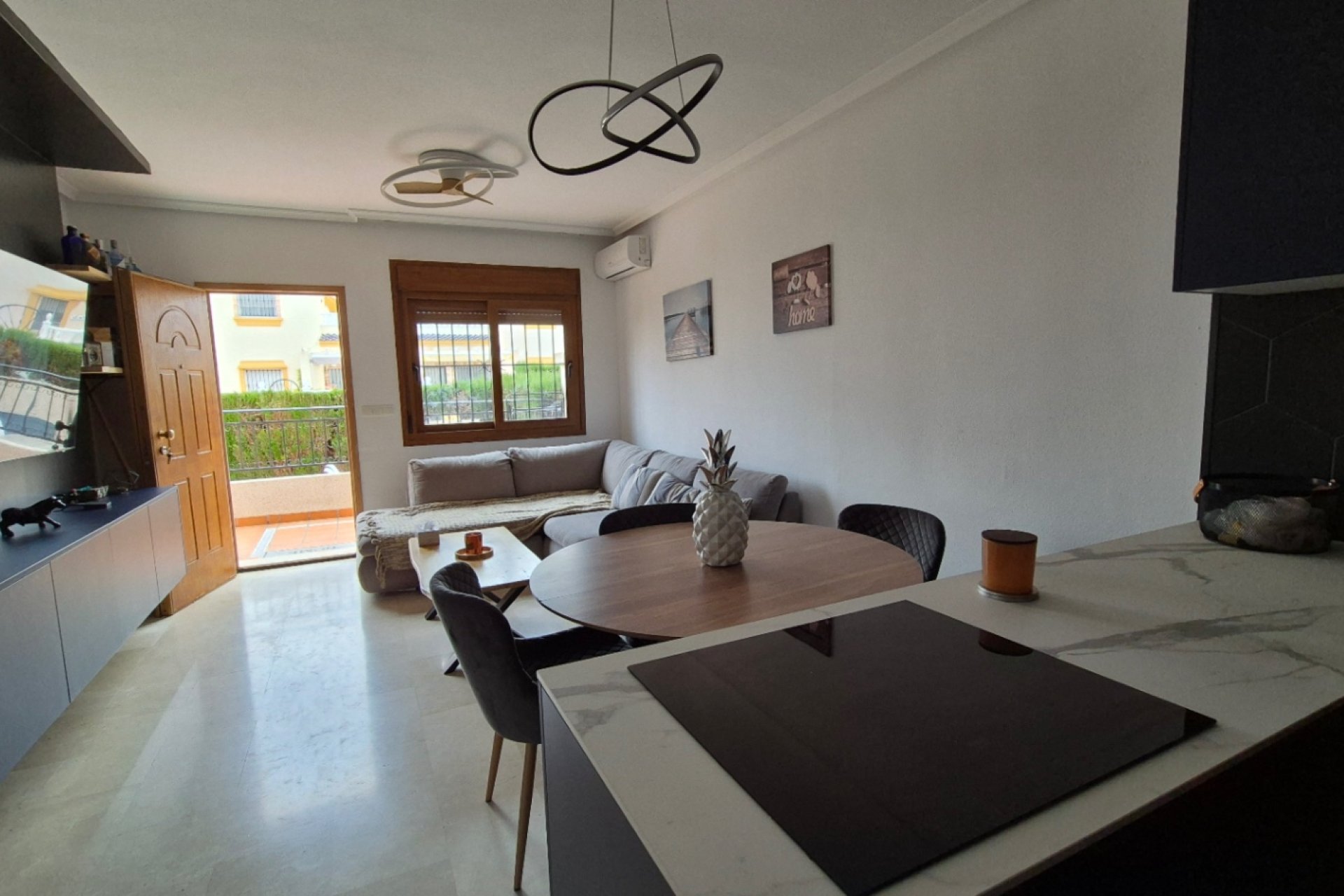 Segunda mano - Semi Detached -
Orihuela - Inland