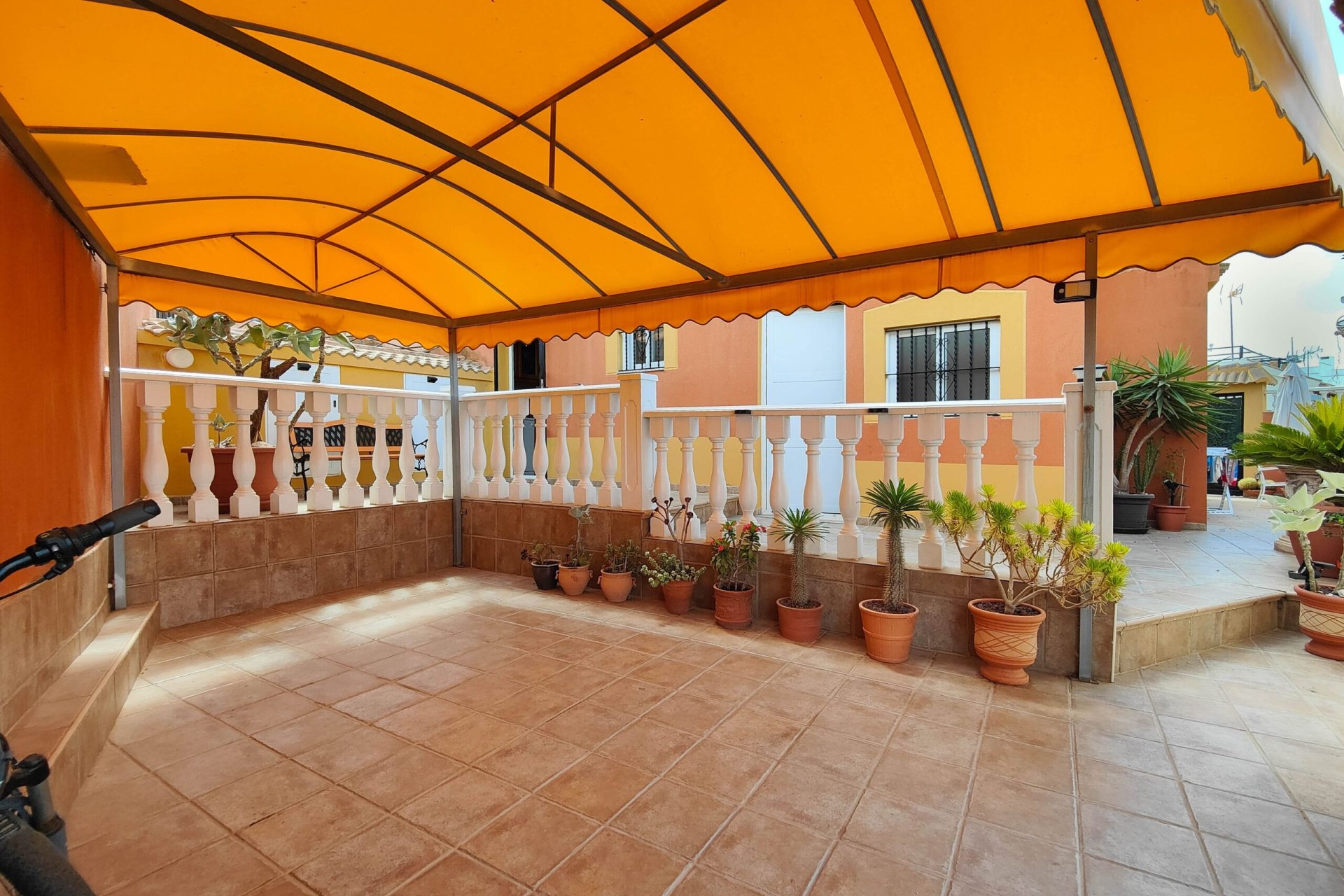 Segunda mano - Semi Detached -
Torrevieja - Costa Blanca