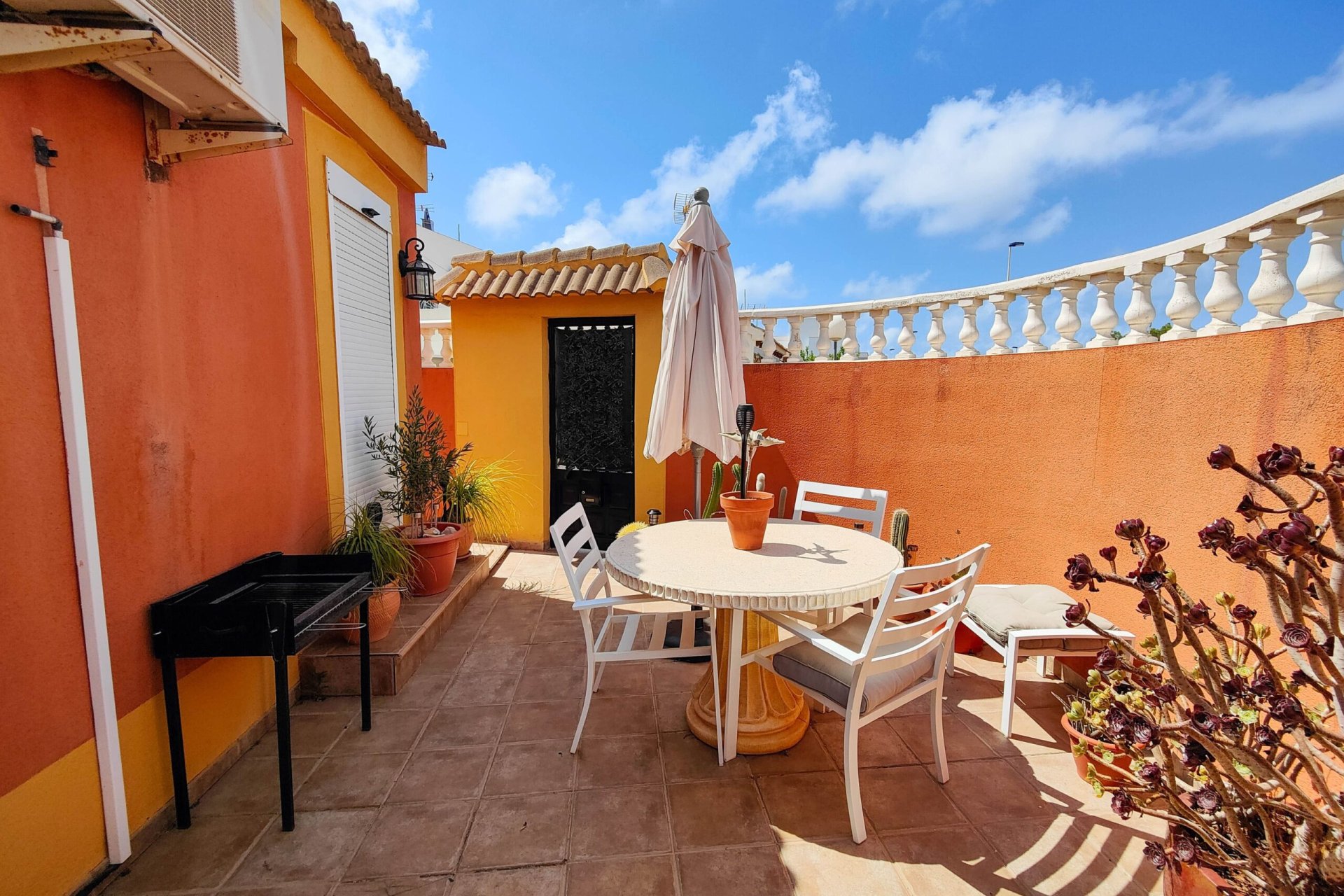 Segunda mano - Semi Detached -
Torrevieja - Costa Blanca