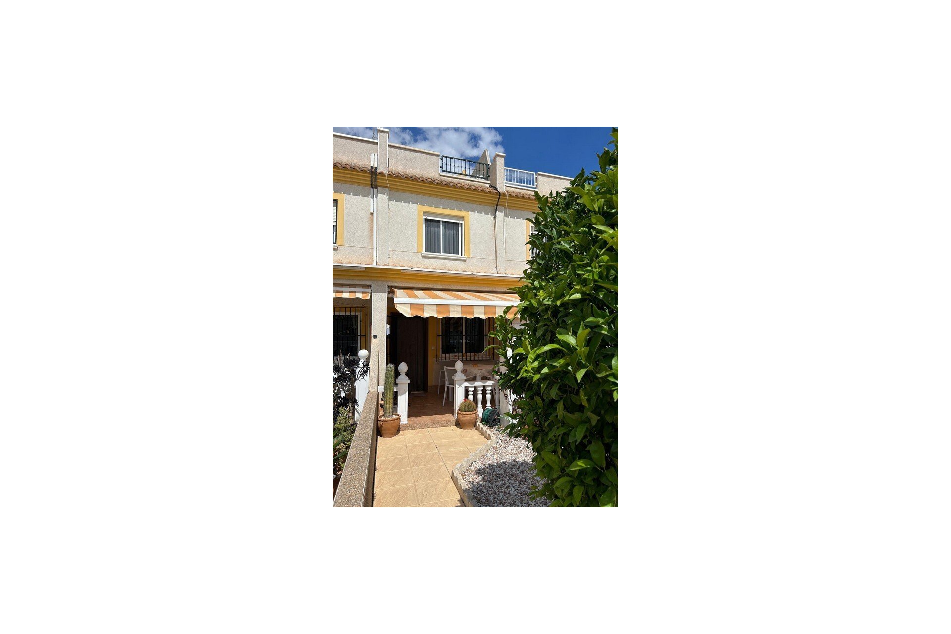 Segunda mano - Town House -
Algorfa - Costa Blanca