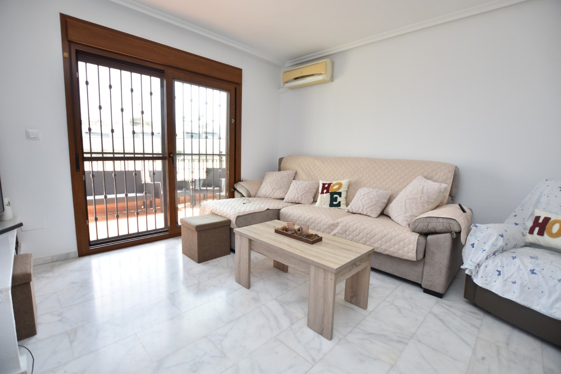 Segunda mano - Town House -
Algorfa - Inland