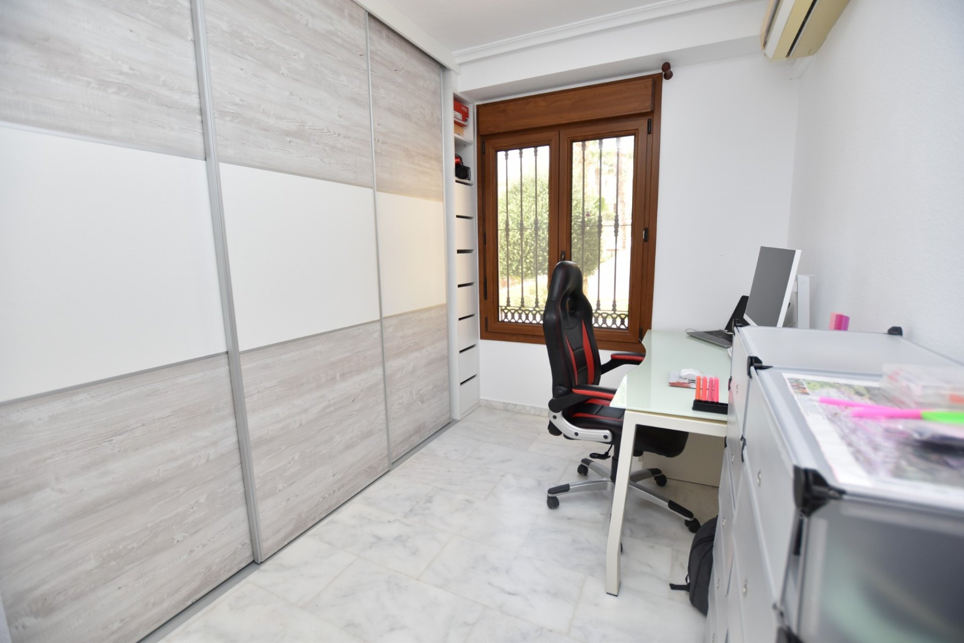 Segunda mano - Town House -
Algorfa - Inland