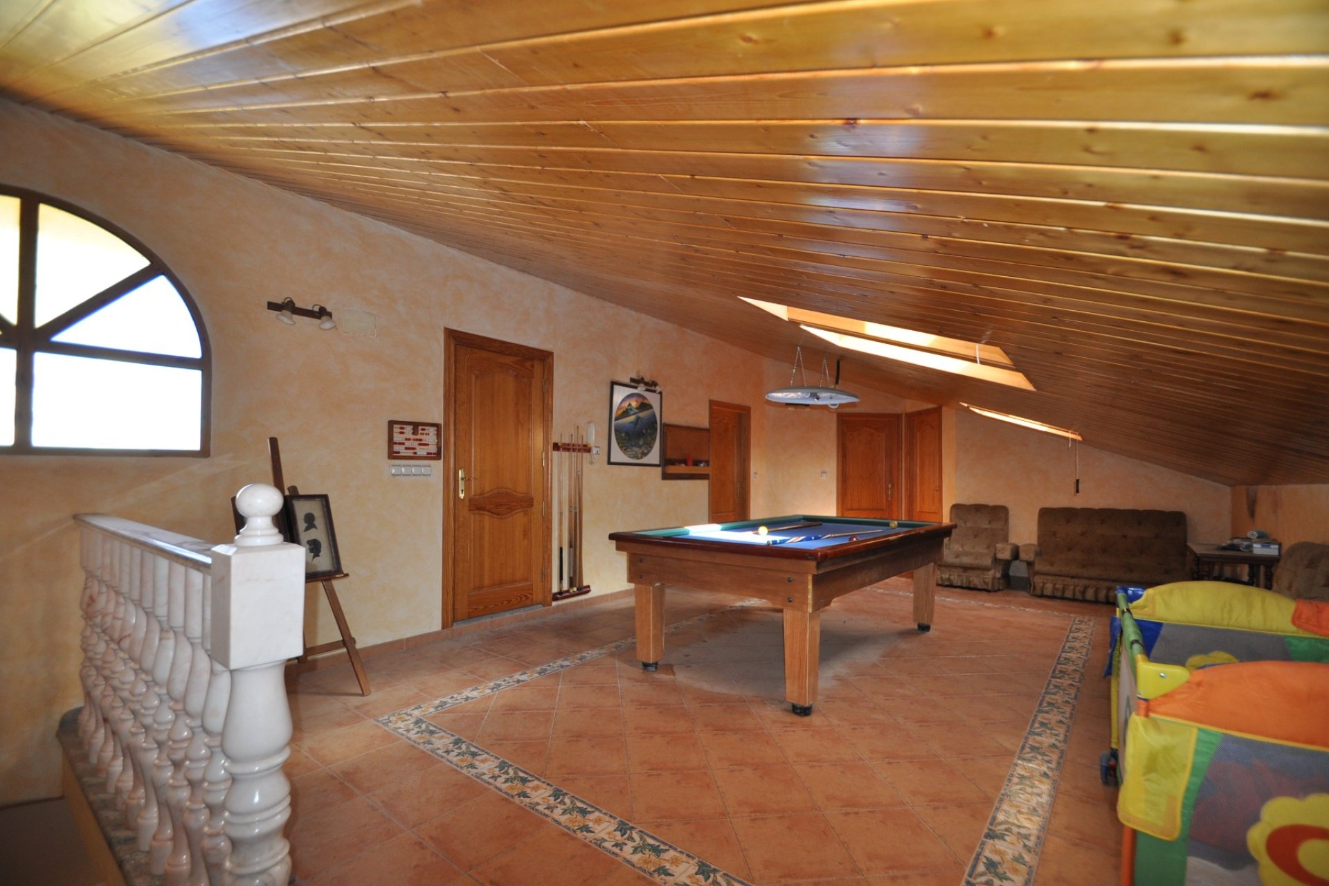 Segunda mano - Town House -
Algueña - Inland