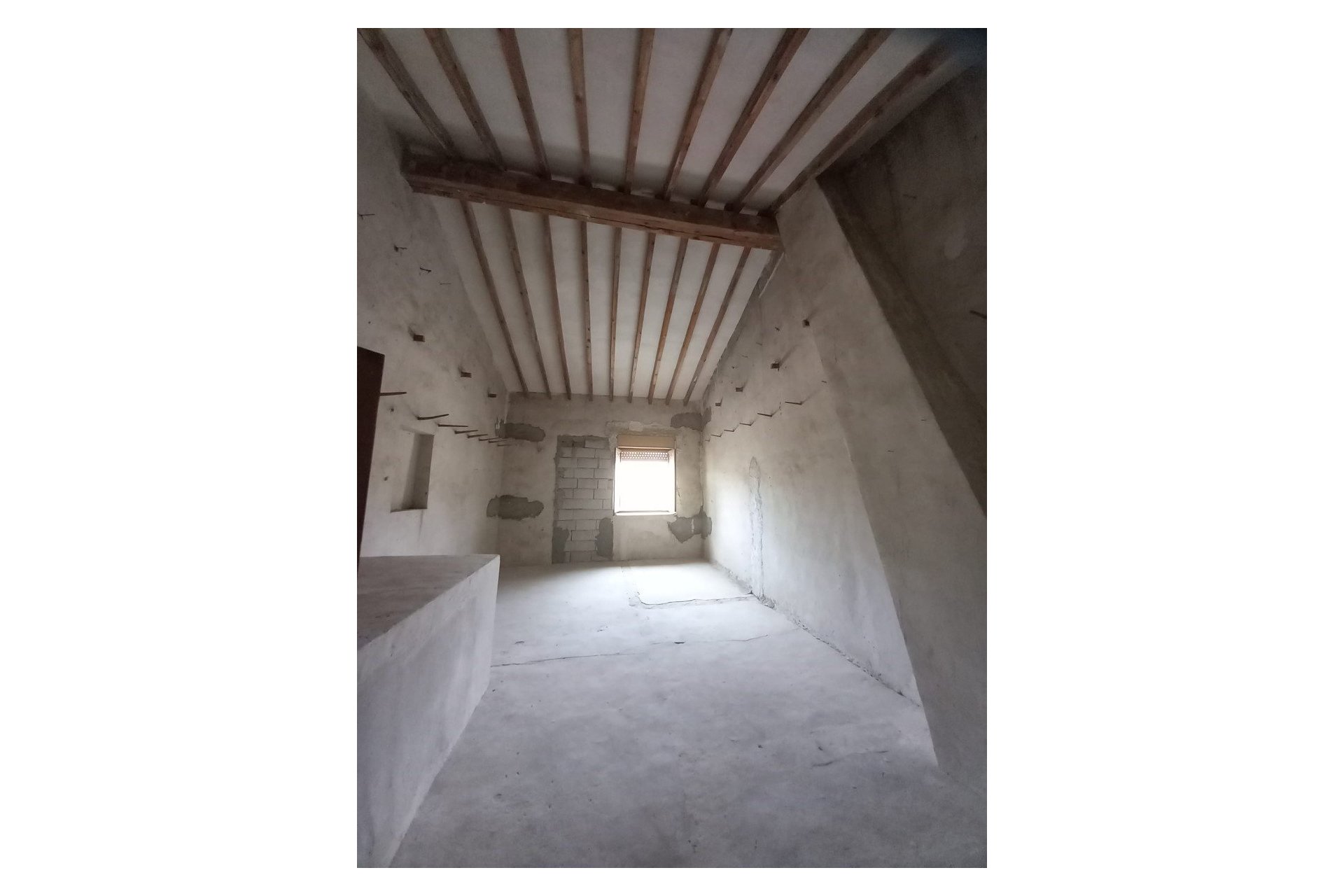 Segunda mano - Town House -
Algueña - Inland