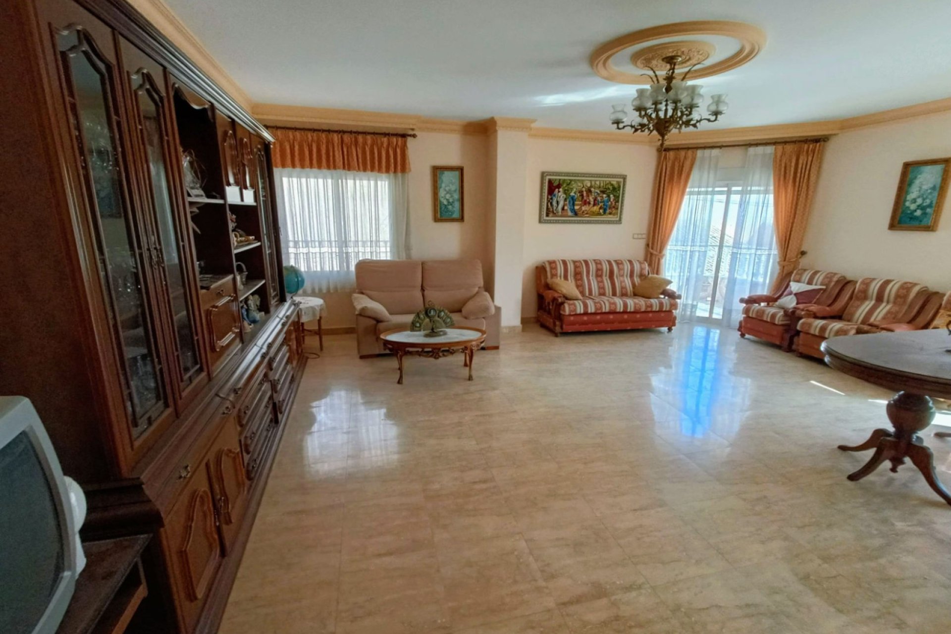 Segunda mano - Town House -
Algueña - Inland