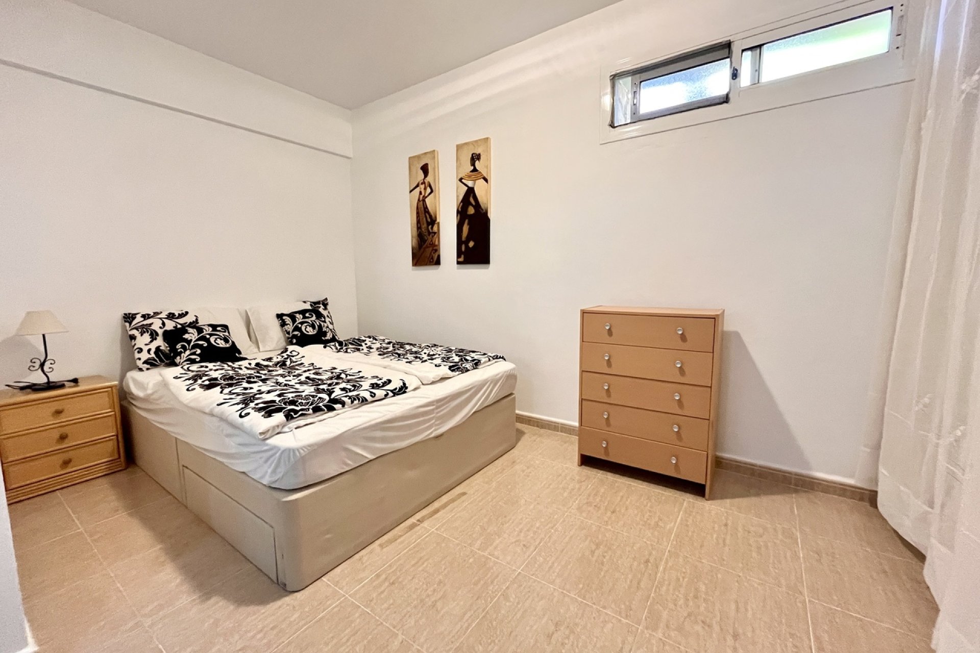 Segunda mano - Town House -
Avileses - Inland