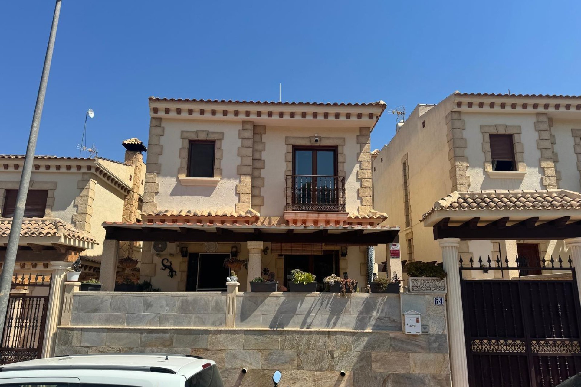 Segunda mano - Town House -
Bigastro - Comunidad Valenciana