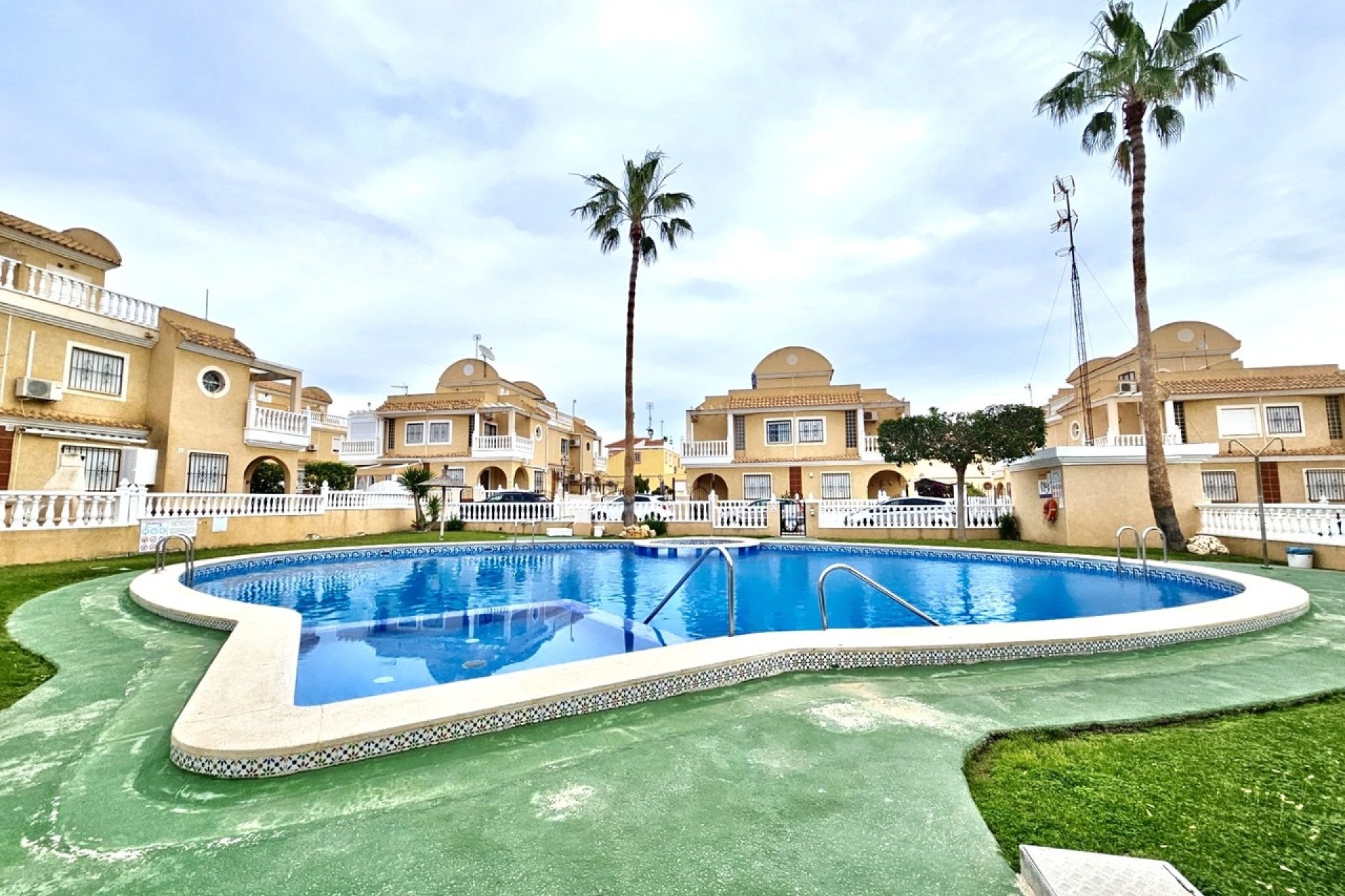 Segunda mano - Town House -
Cabo Roig - Costa Blanca