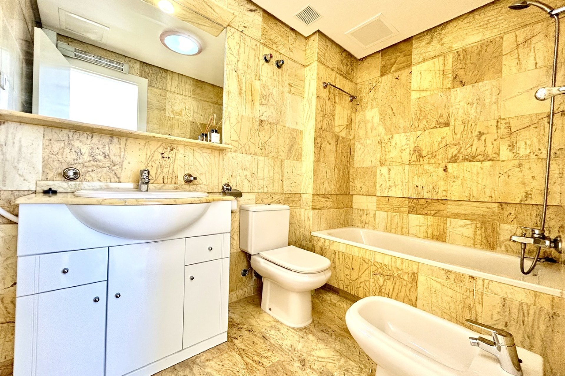 Segunda mano - Town House -
Cabo Roig - Costa Blanca