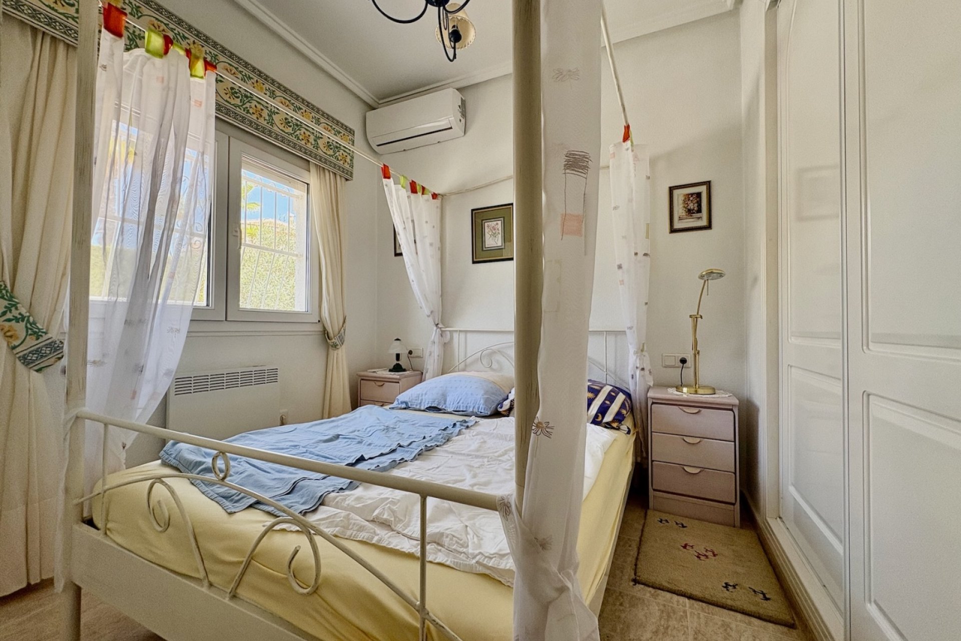 Segunda mano - Town House -
Ciudad Quesada - Costa Blanca