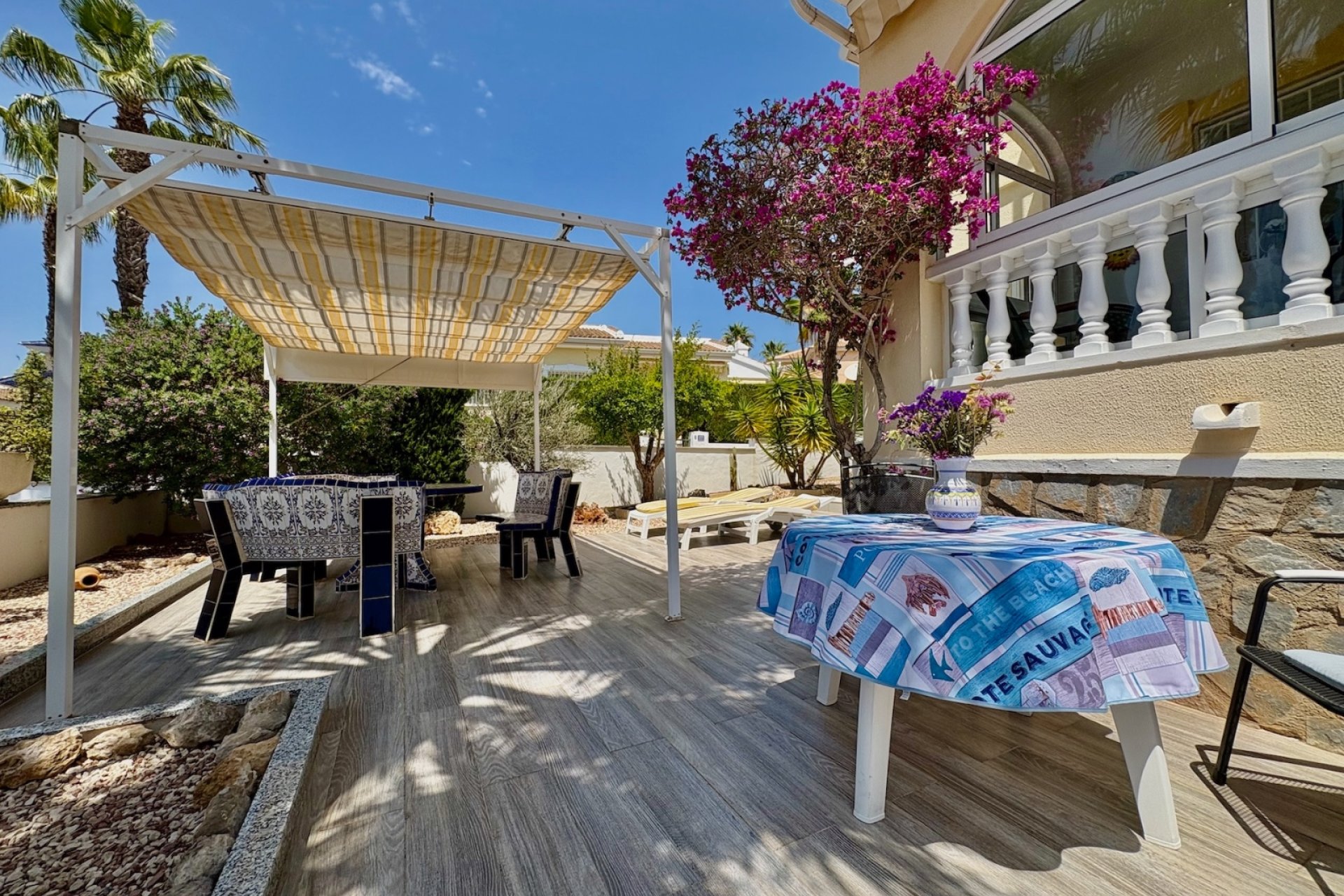 Segunda mano - Town House -
Ciudad Quesada - Costa Blanca
