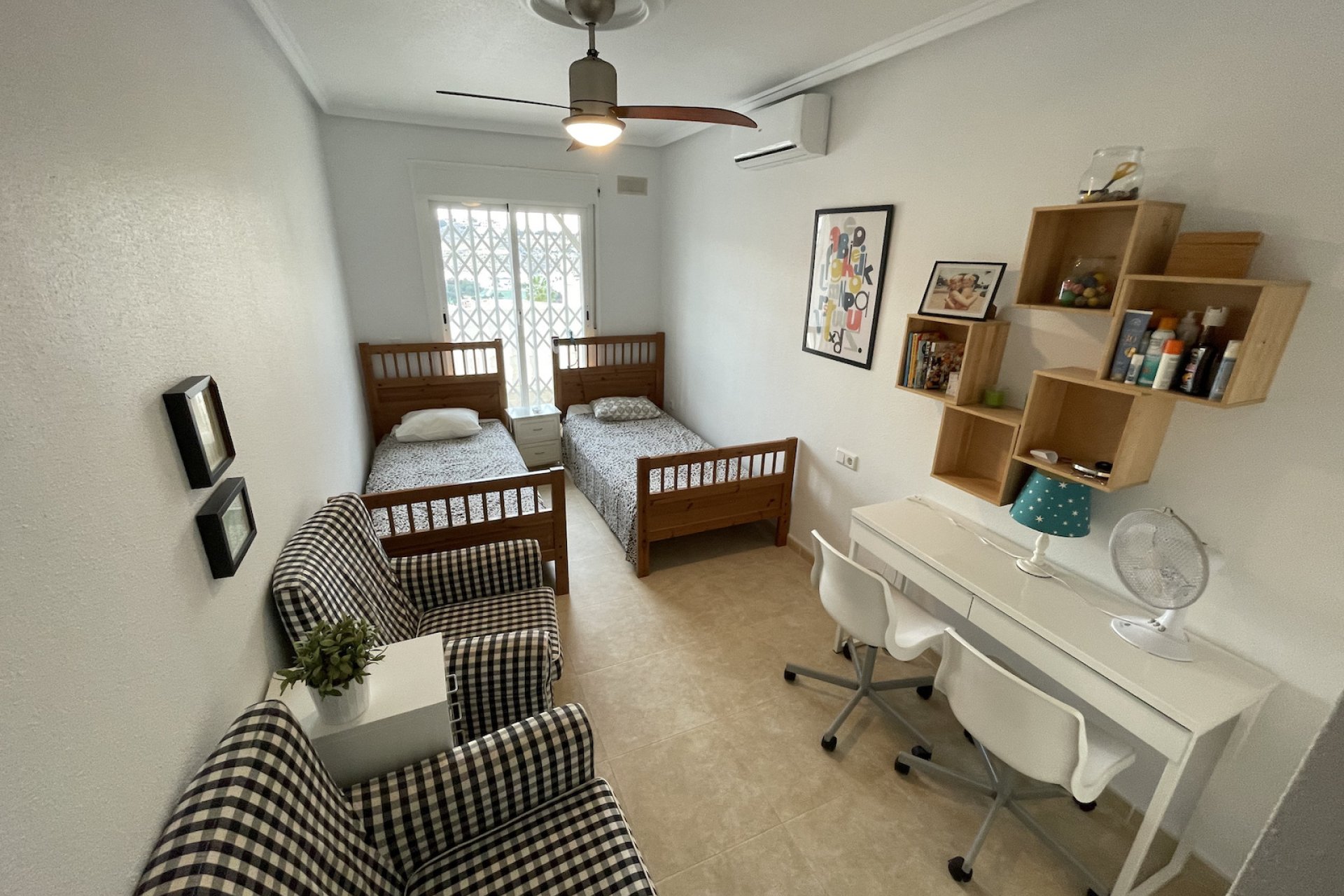 Segunda mano - Town House -
Ciudad Quesada - Costa Blanca