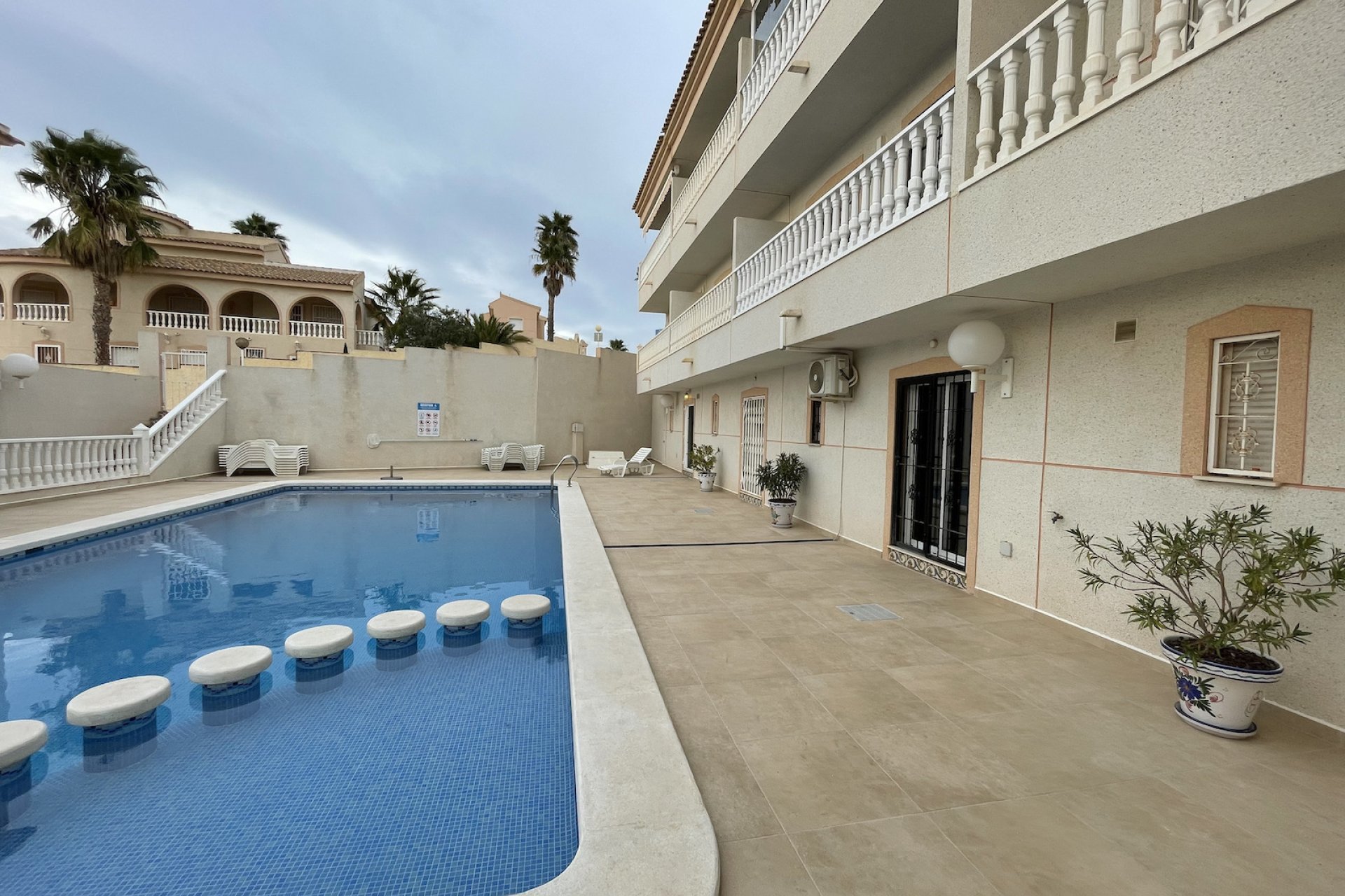 Segunda mano - Town House -
Ciudad Quesada - Costa Blanca