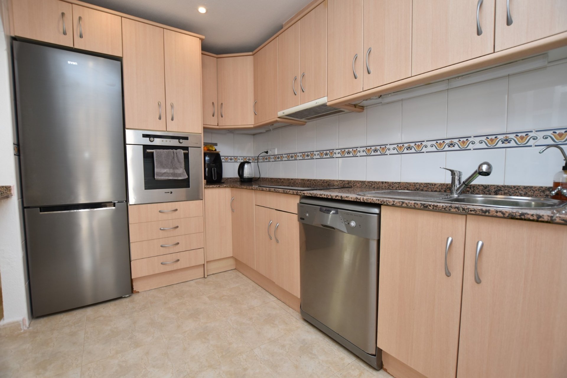 Segunda mano - Town House -
Ciudad Quesada - Costa Blanca