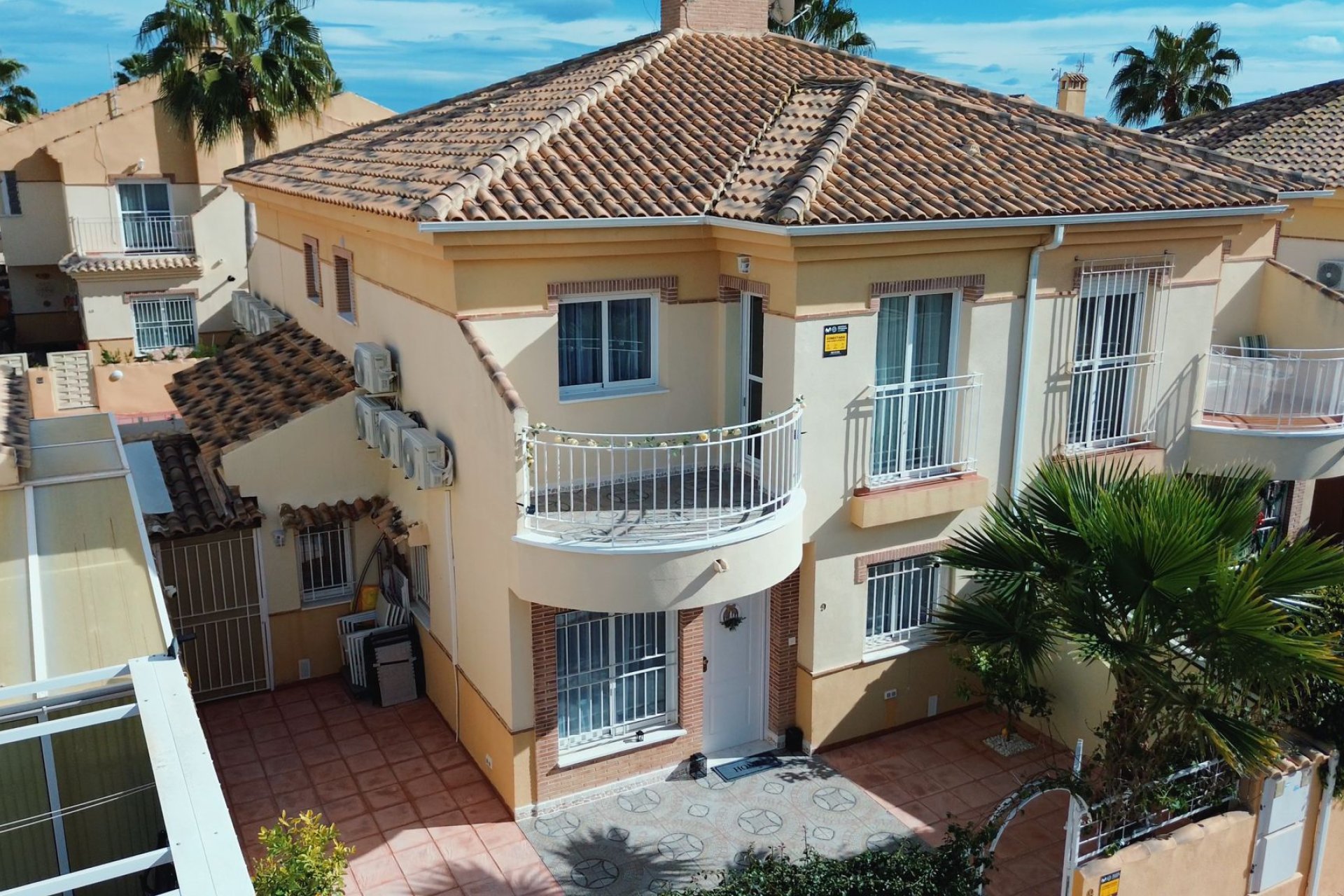 Segunda mano - Town House -
Ciudad Quesada - Costa Blanca