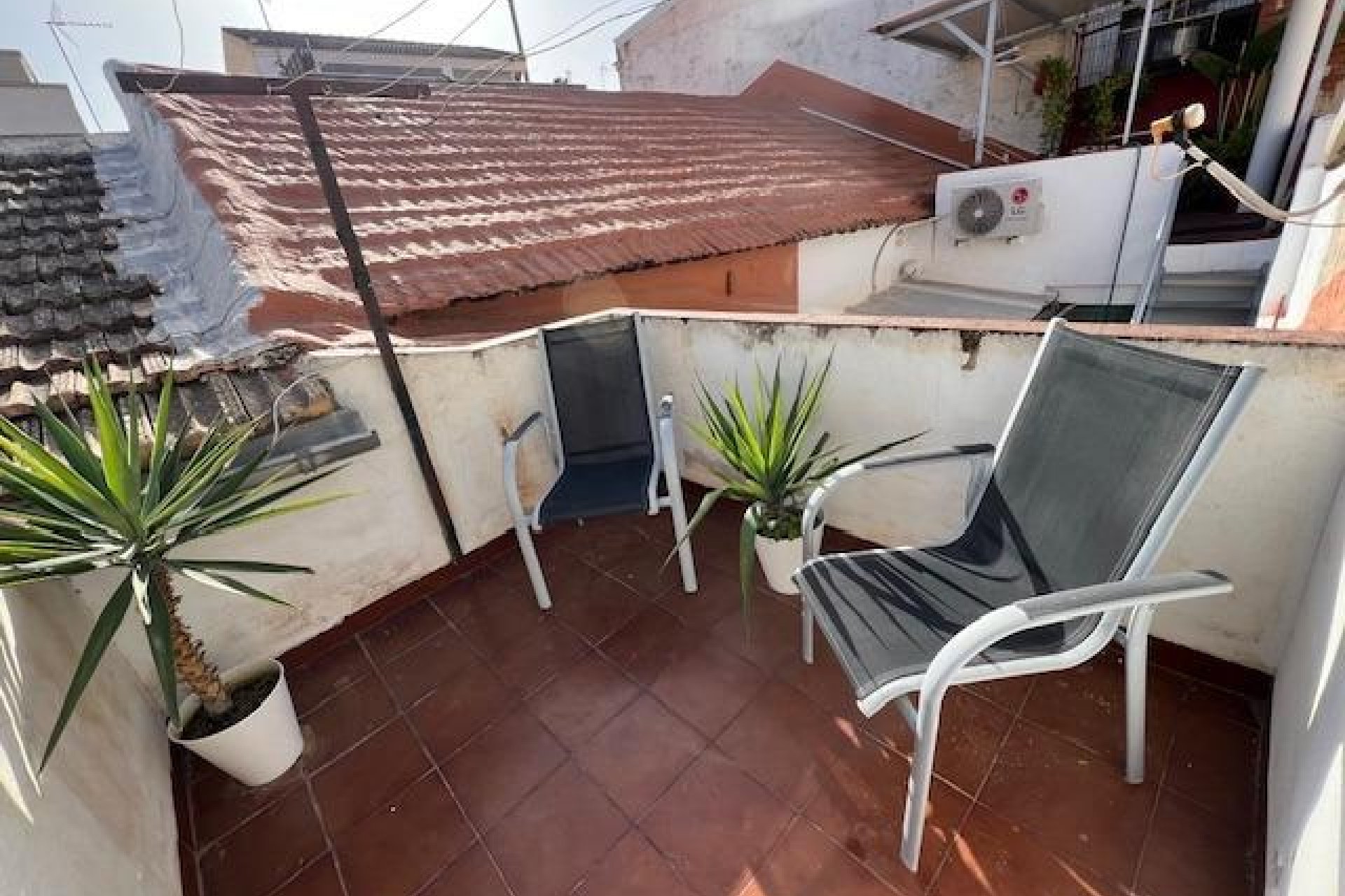 Segunda mano - Town House -
Dolores - Centro