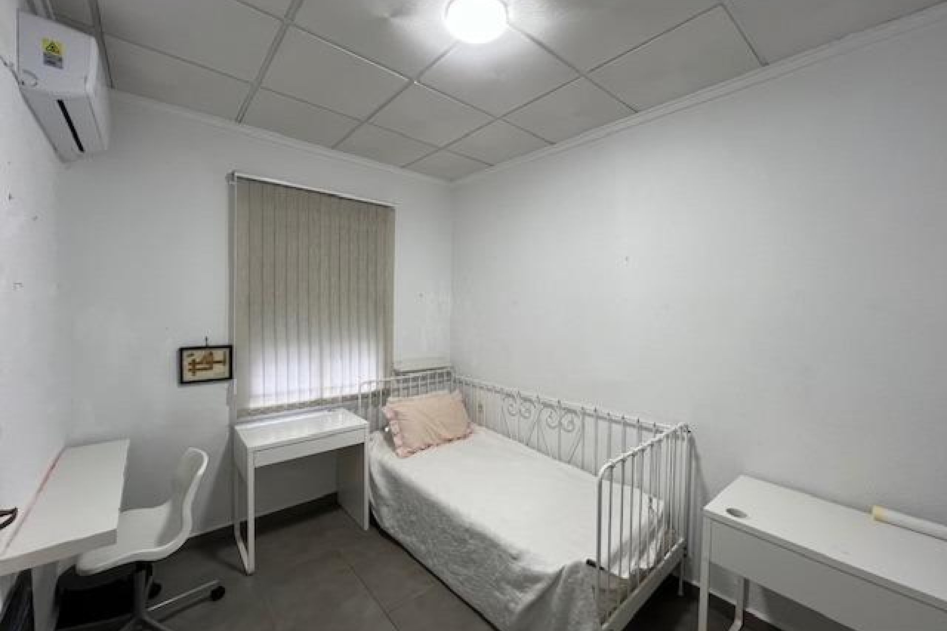 Segunda mano - Town House -
Dolores - Centro