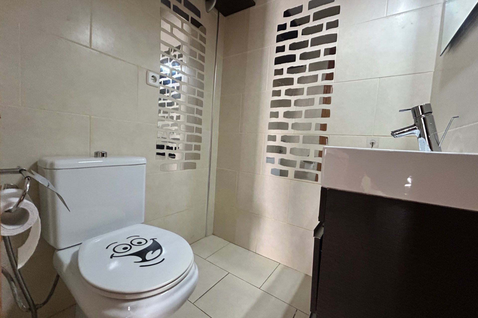 Segunda mano - Town House -
El Chaparral - Inland