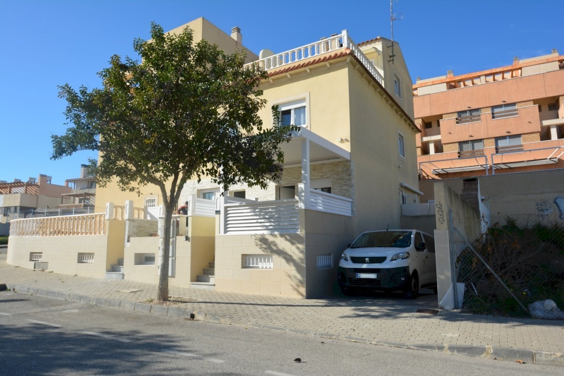 Segunda mano - Town House -
Guardamar del Segura - Costa Blanca